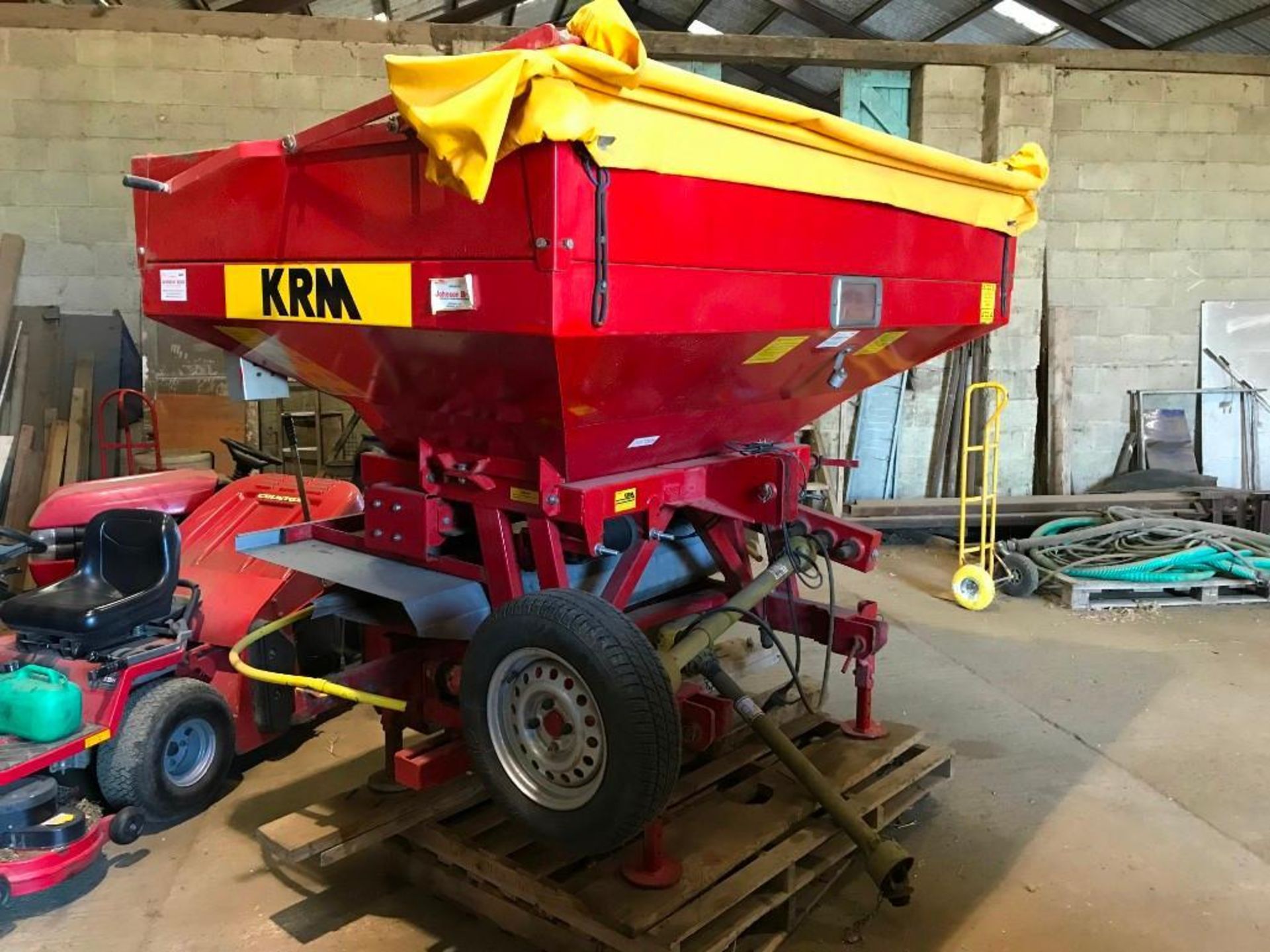 KRM Bredall Fert Spreader F2