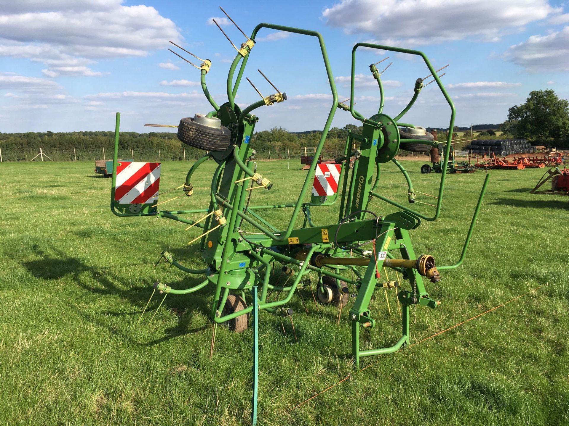 *2012 Krone KW5.52 4 rotor tedder. Serial No: 828393. VAT Payable on this lot.  Manual in the office - Image 3 of 4