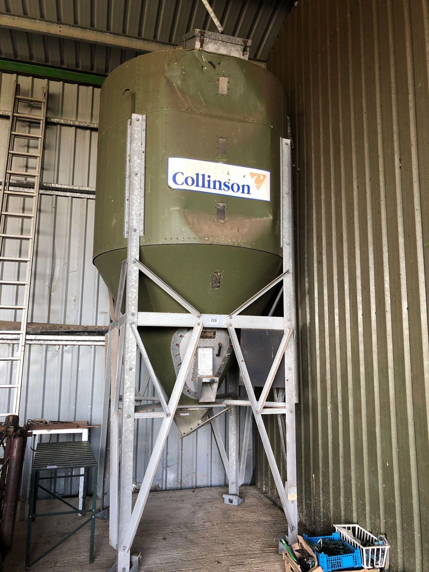 Collinson feed hopper on stand (sold in situ)