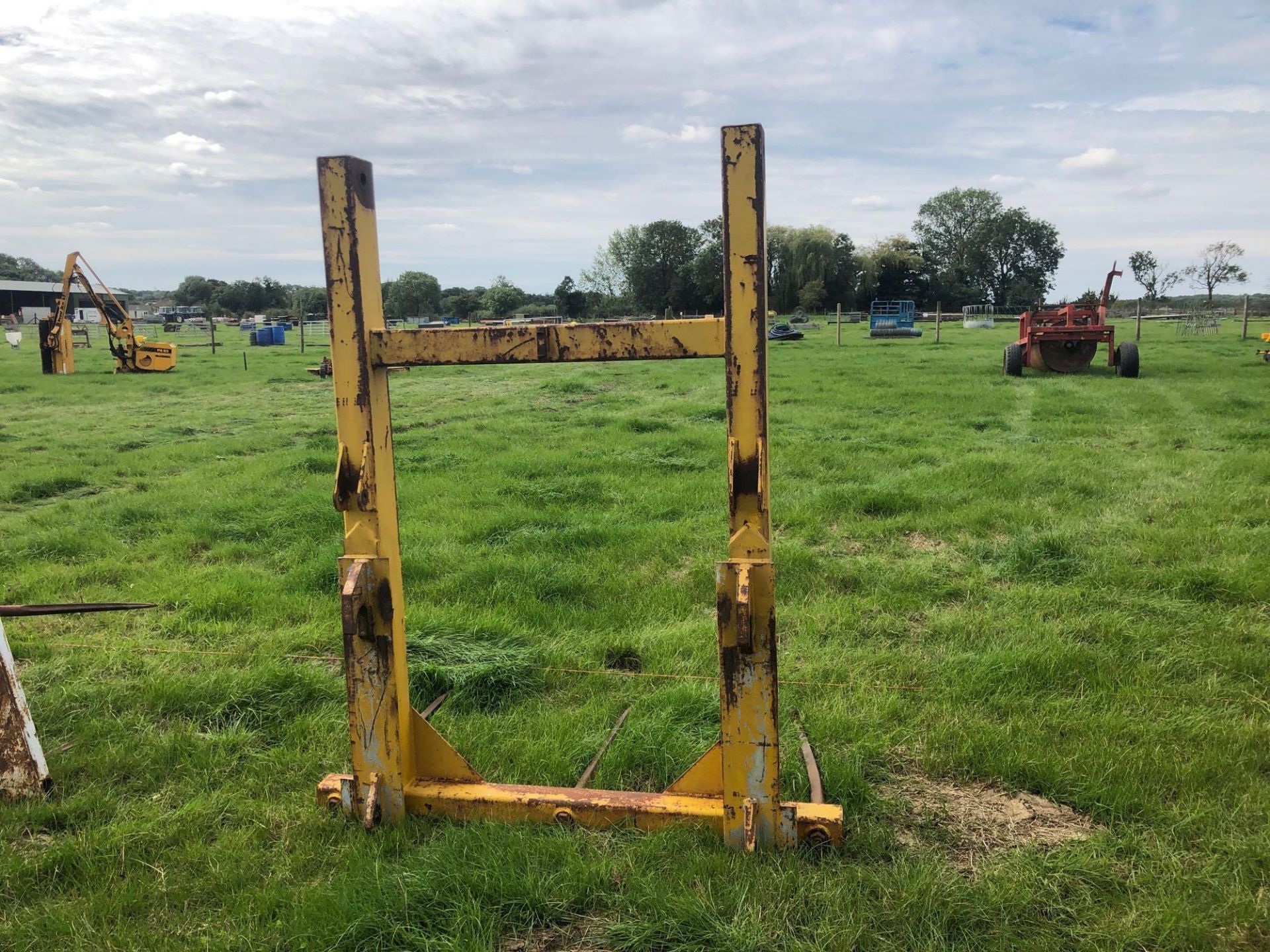 *Bale spike with JCB brackets. VAT Payable on this lot - Image 2 of 2
