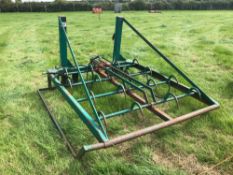 *Flat 8 bale grab with JCB attachments. VAT Payable on this lot