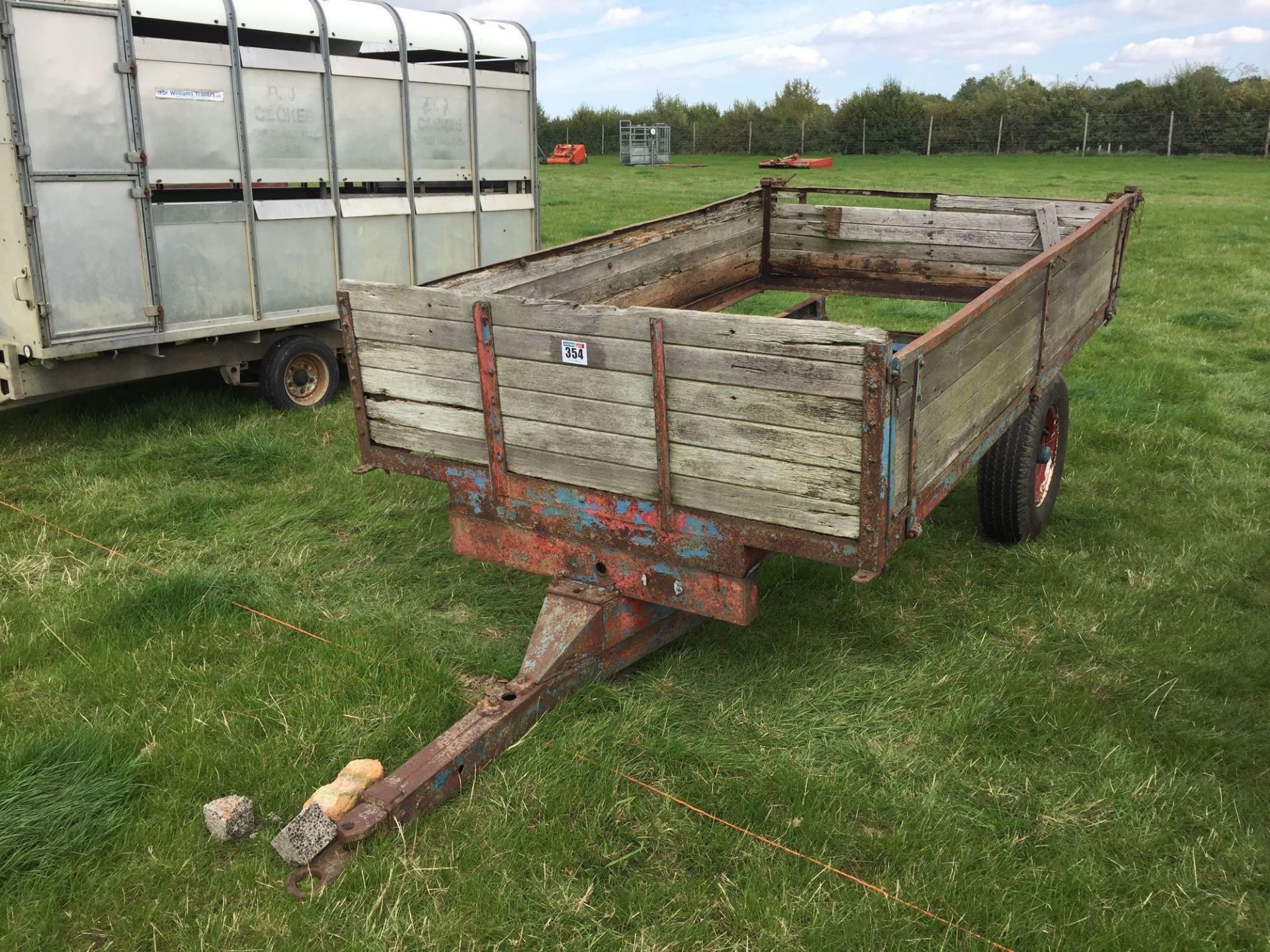 Single axle trailer