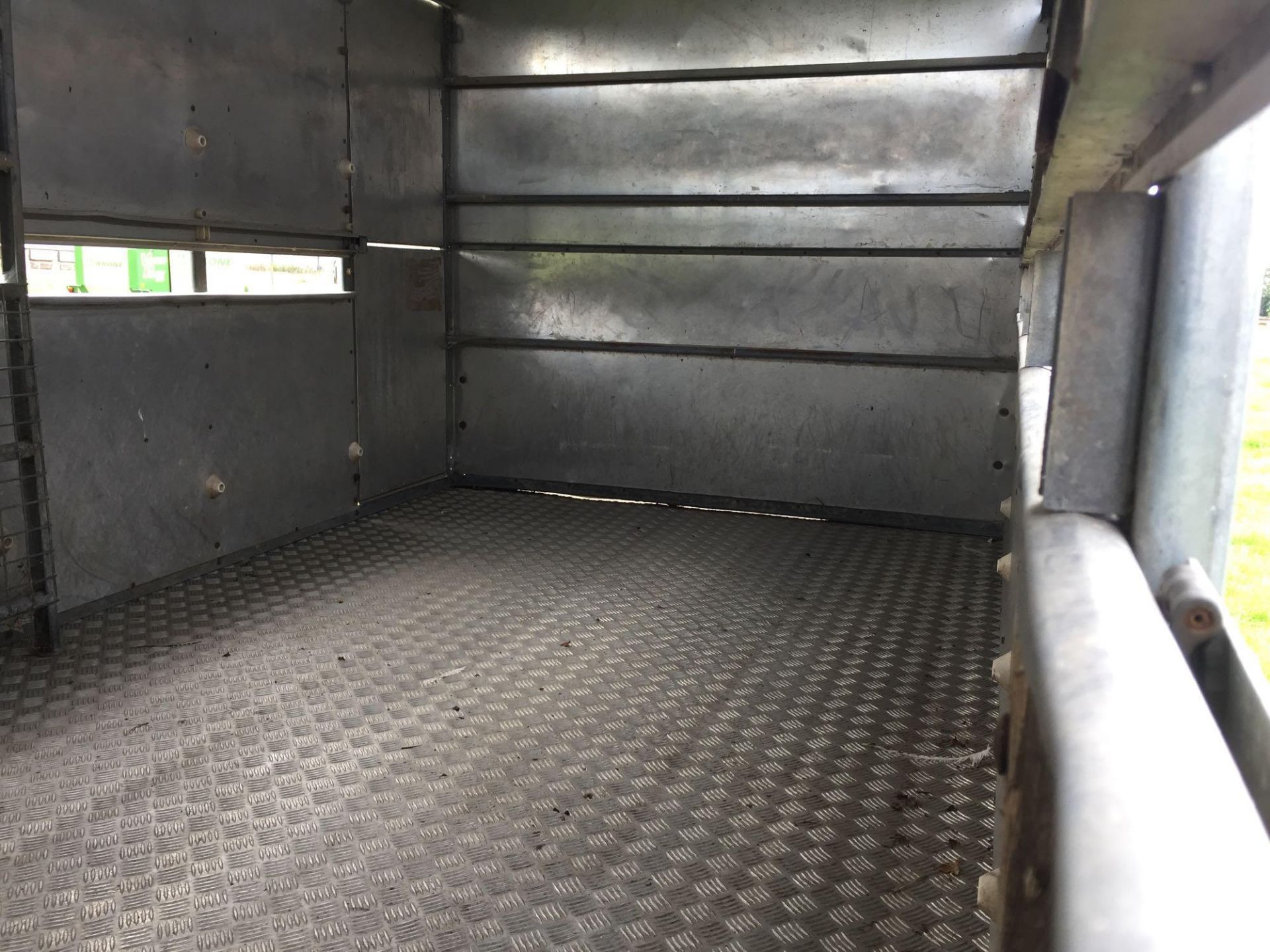 *Ifor Williams twin axle livestock trailer. Serial No: DE1200 12. VAT Payable on this lot - Image 4 of 5