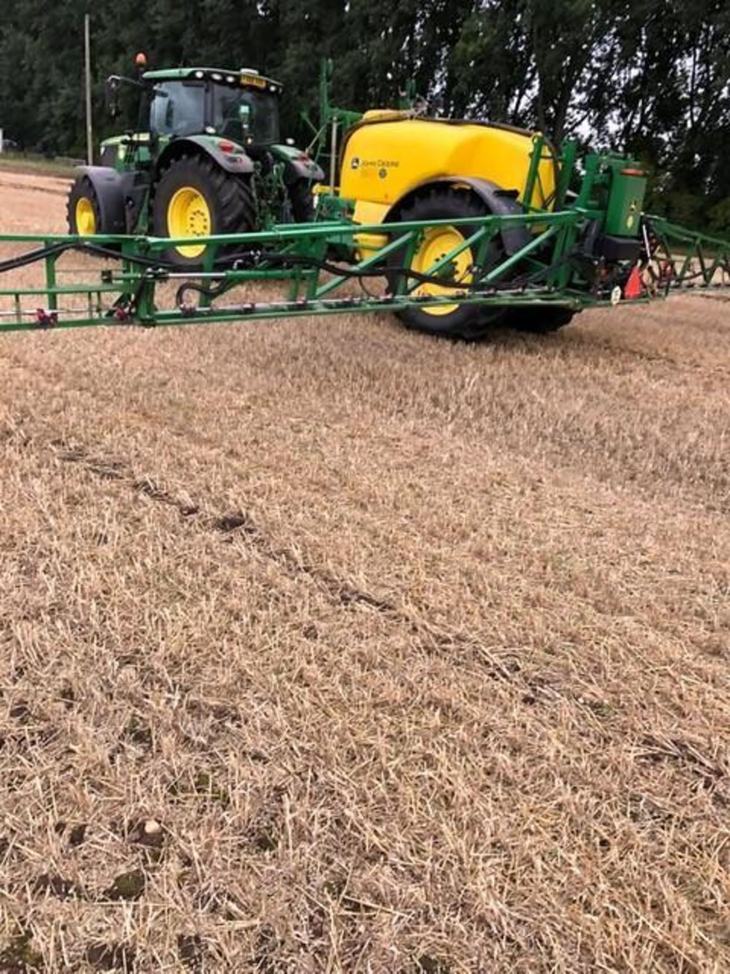 2017 John Deere M740i 24m trailed sprayer, 4000l tank on 520/85R38 wheels and tyres. Hectares: c.12, - Image 6 of 14