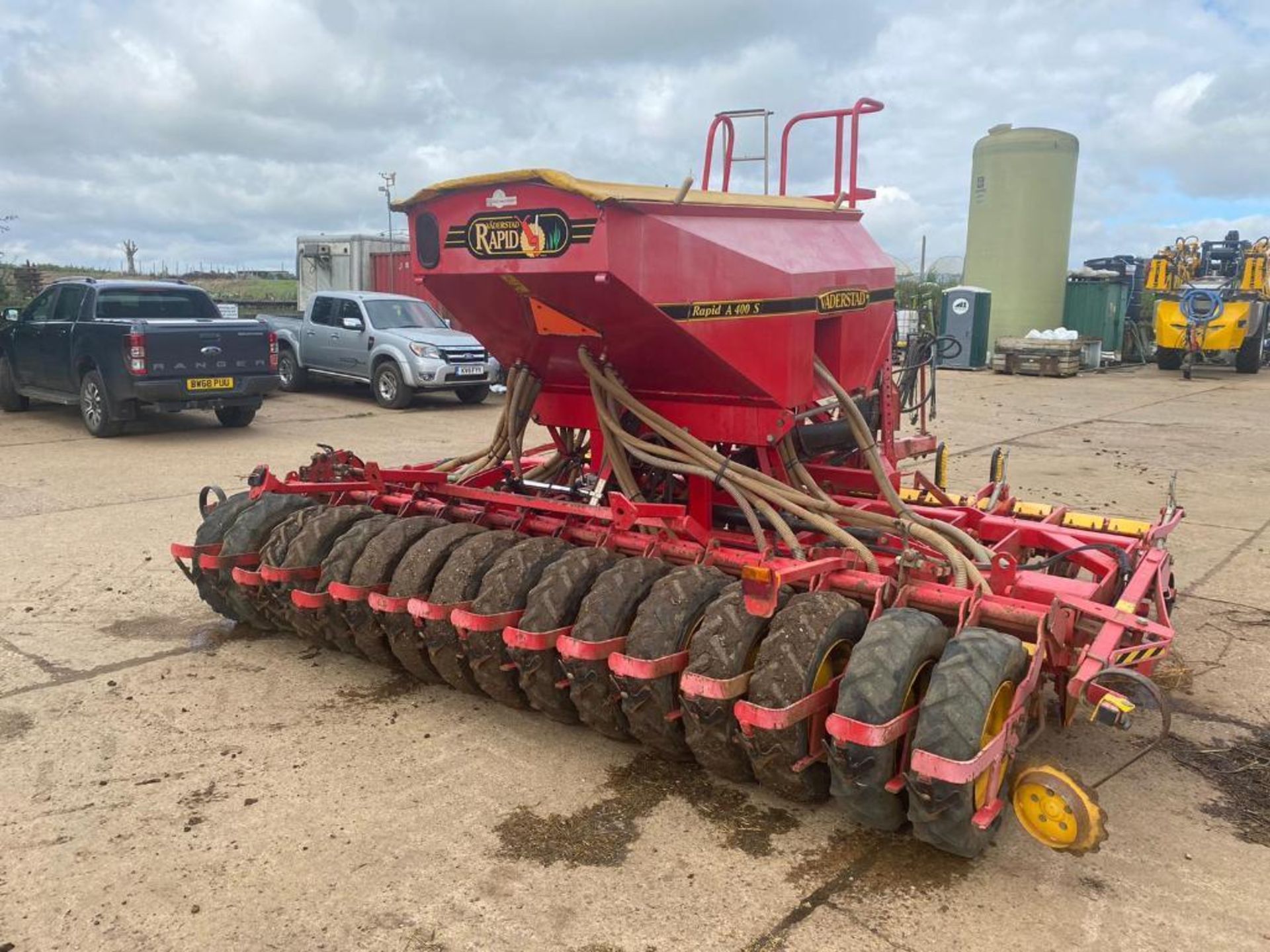 2002 Vaderstad Rapid 400s 4m disc system drill. Serial No: 12243. Hectares: 7,500. Control box in of - Image 4 of 15