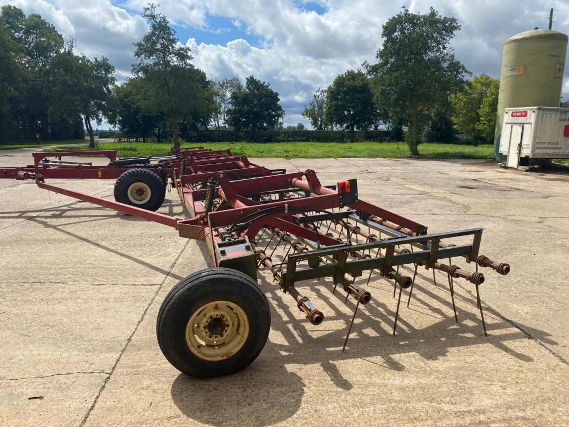 Rite Way Jumbo 15m straw harrow - Image 5 of 5