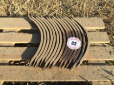 Quantity pigtail cultivator points (15)