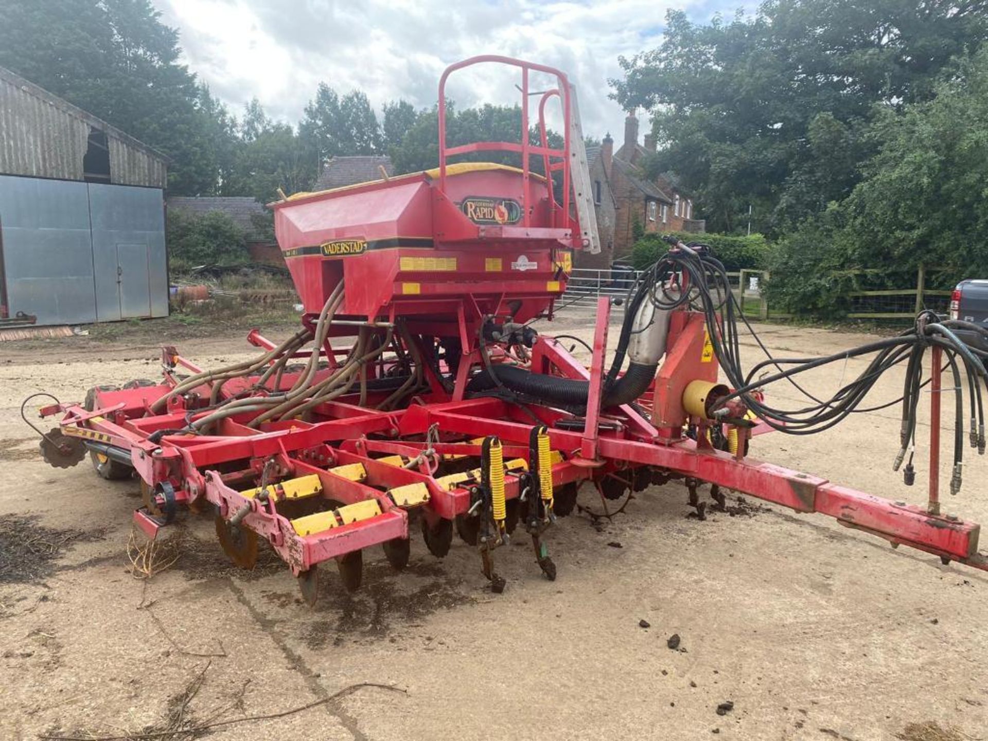 2002 Vaderstad Rapid 400s 4m disc system drill. Serial No: 12243. Hectares: 7,500. Control box in of - Image 3 of 15