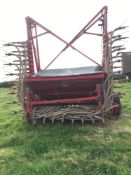 Massey Ferguson 510 6m drill