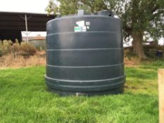 10,000 litre plastic water tank