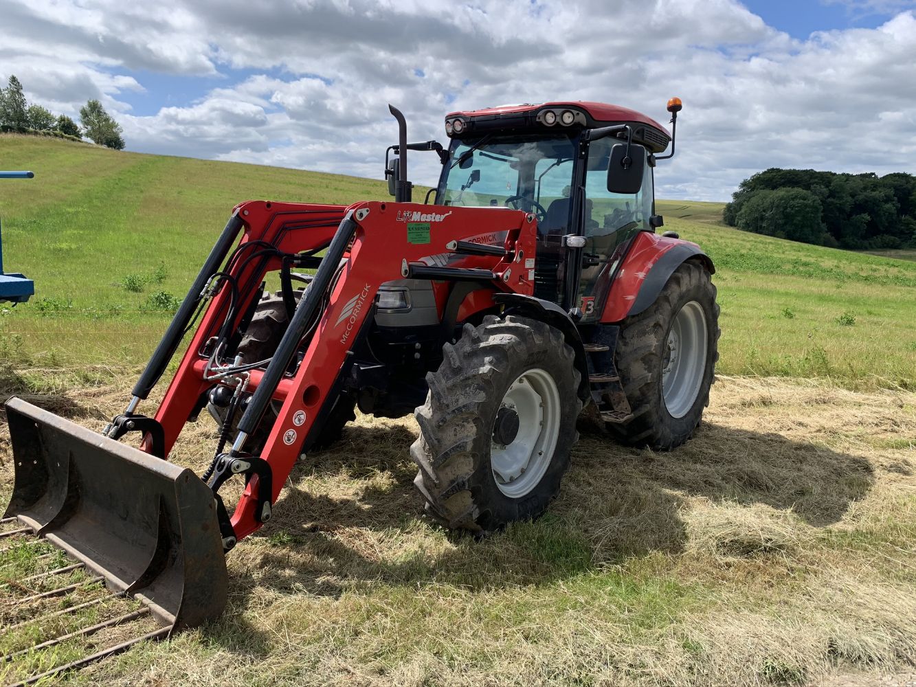 Dispersal Sale by Auction of Farm Machinery and Livestock Equipment