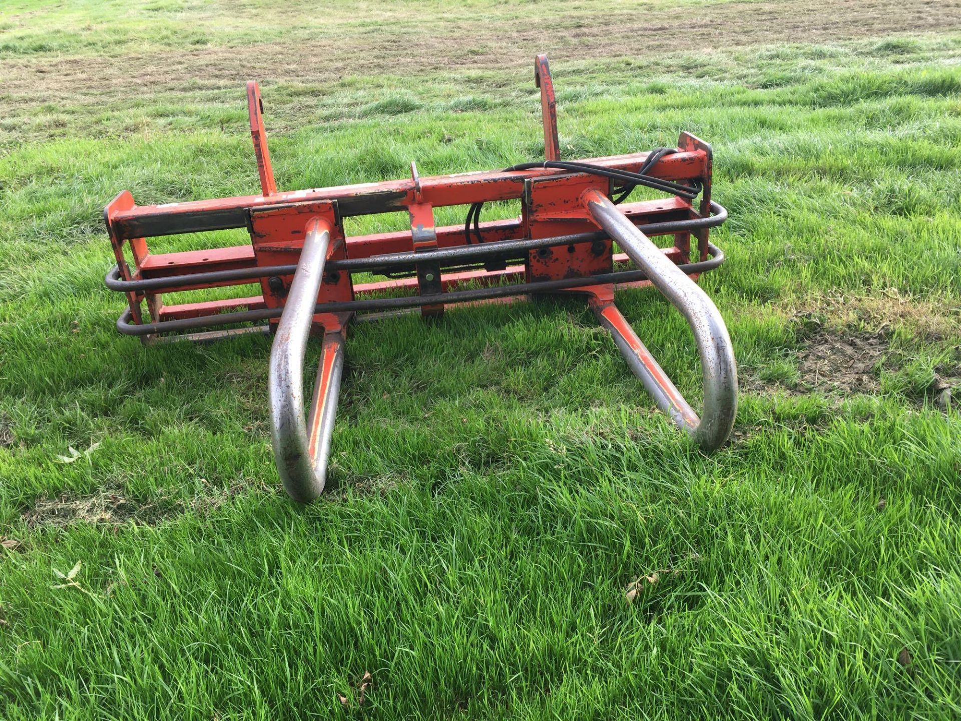 Browns square bale handler with JCB fittings  Manual in the office