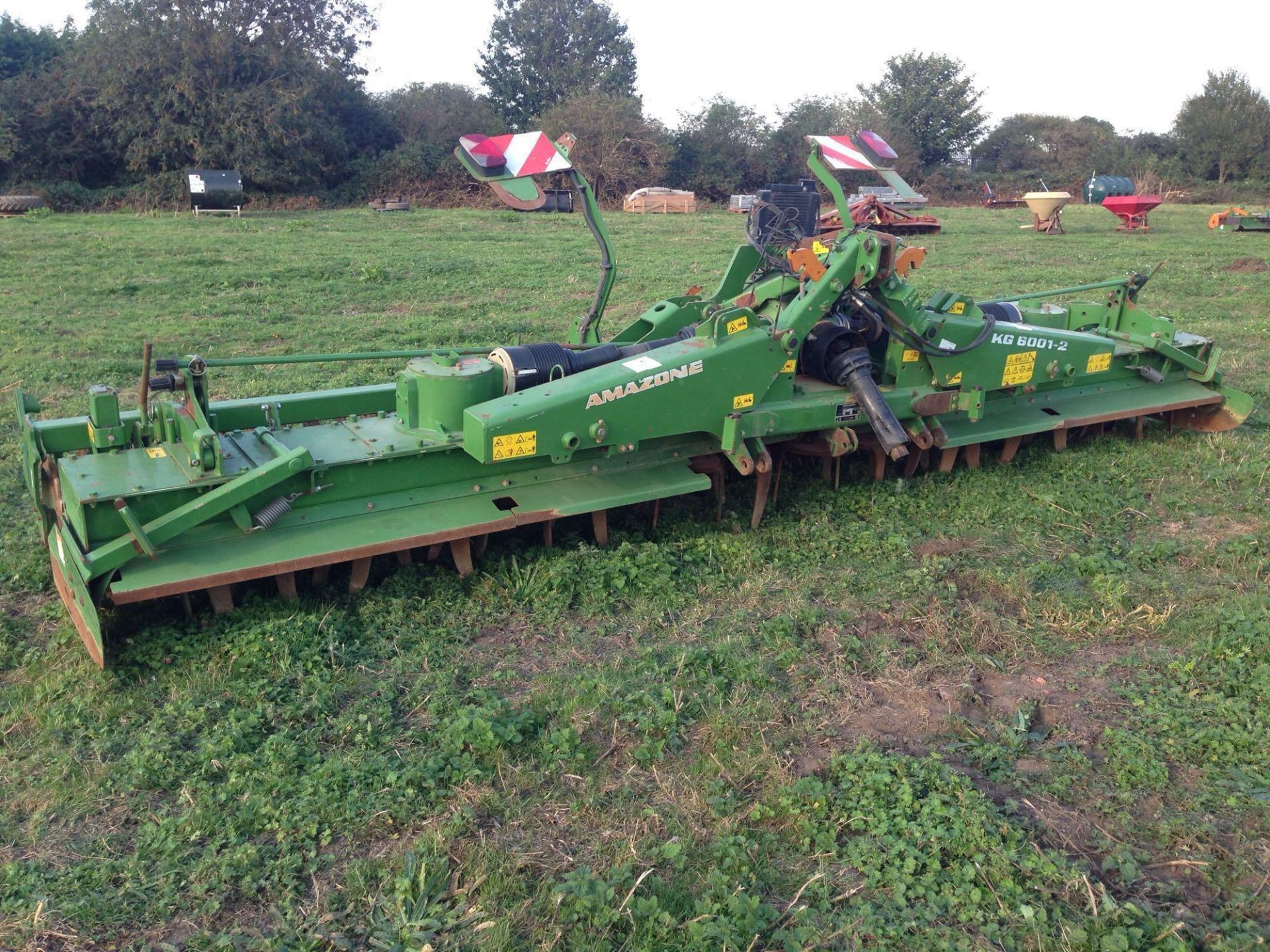 2012 Amazone KG 6001 6m folding power harrow. Serial Number KG00060098 - Image 2 of 6