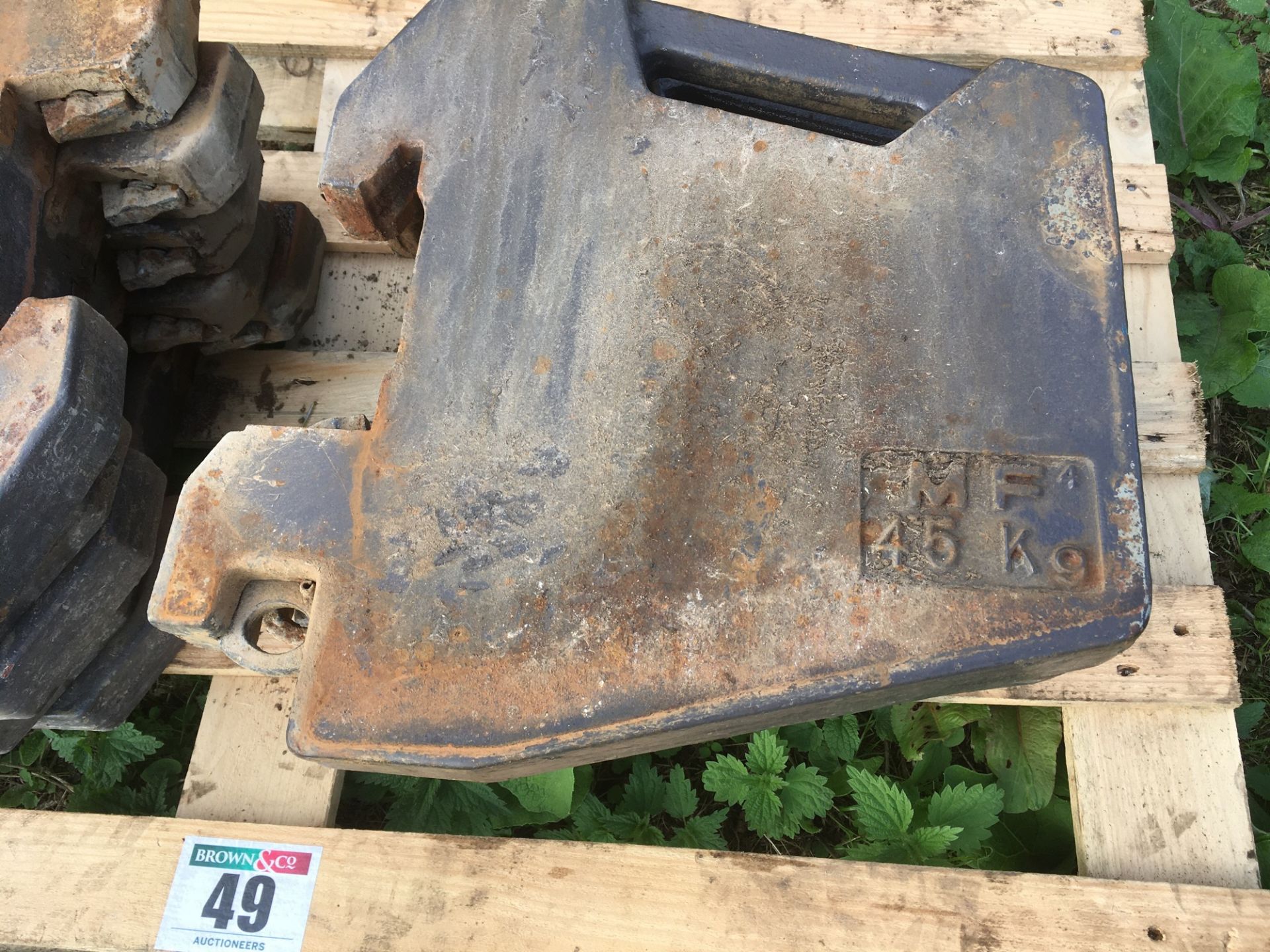 Massey Ferguson weights 10x 4.5kg - Image 2 of 2