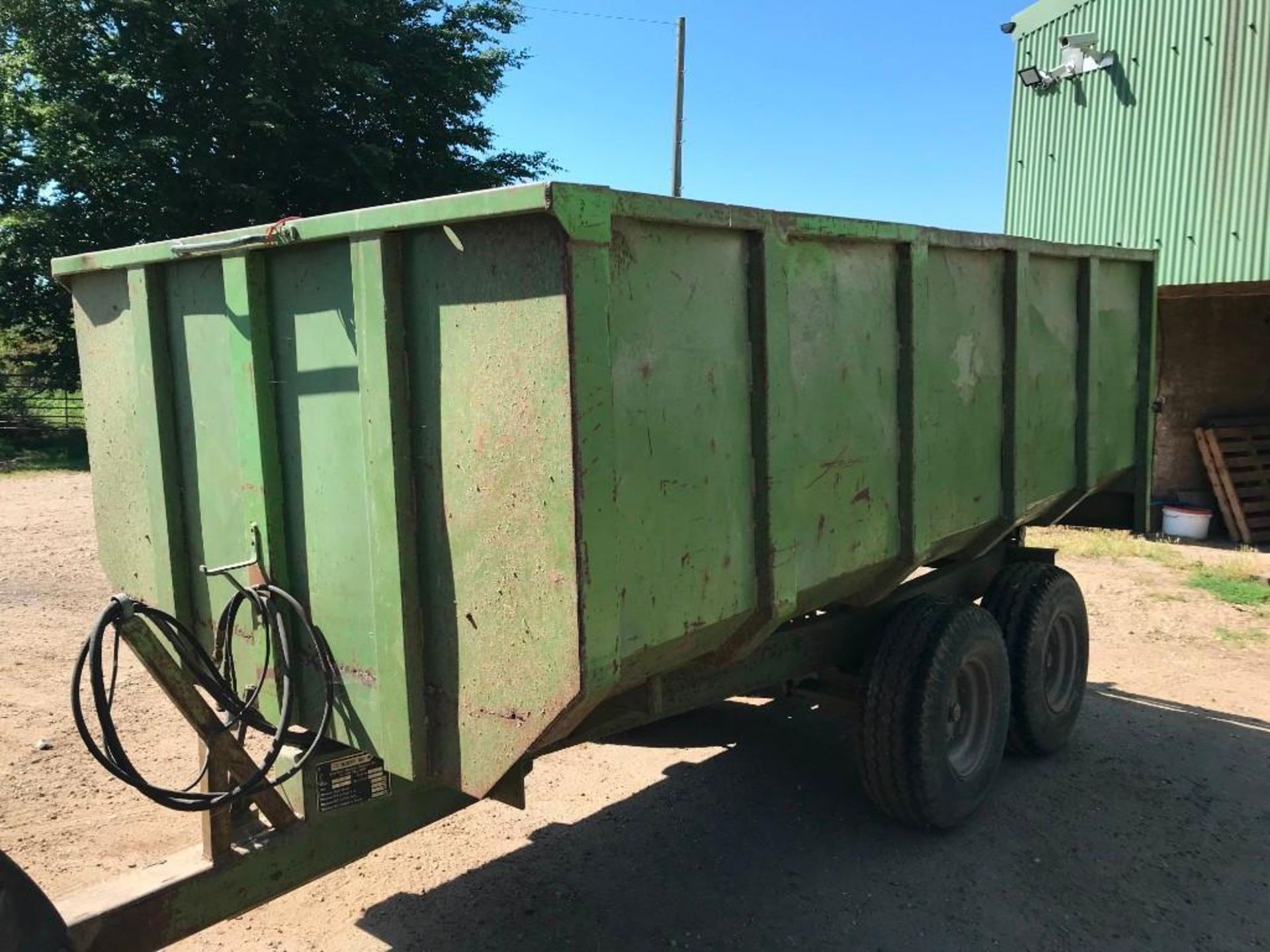 ETC 7T Grain Trailer, Tandem Axle, Manual Tailgate (80) - Image 4 of 12