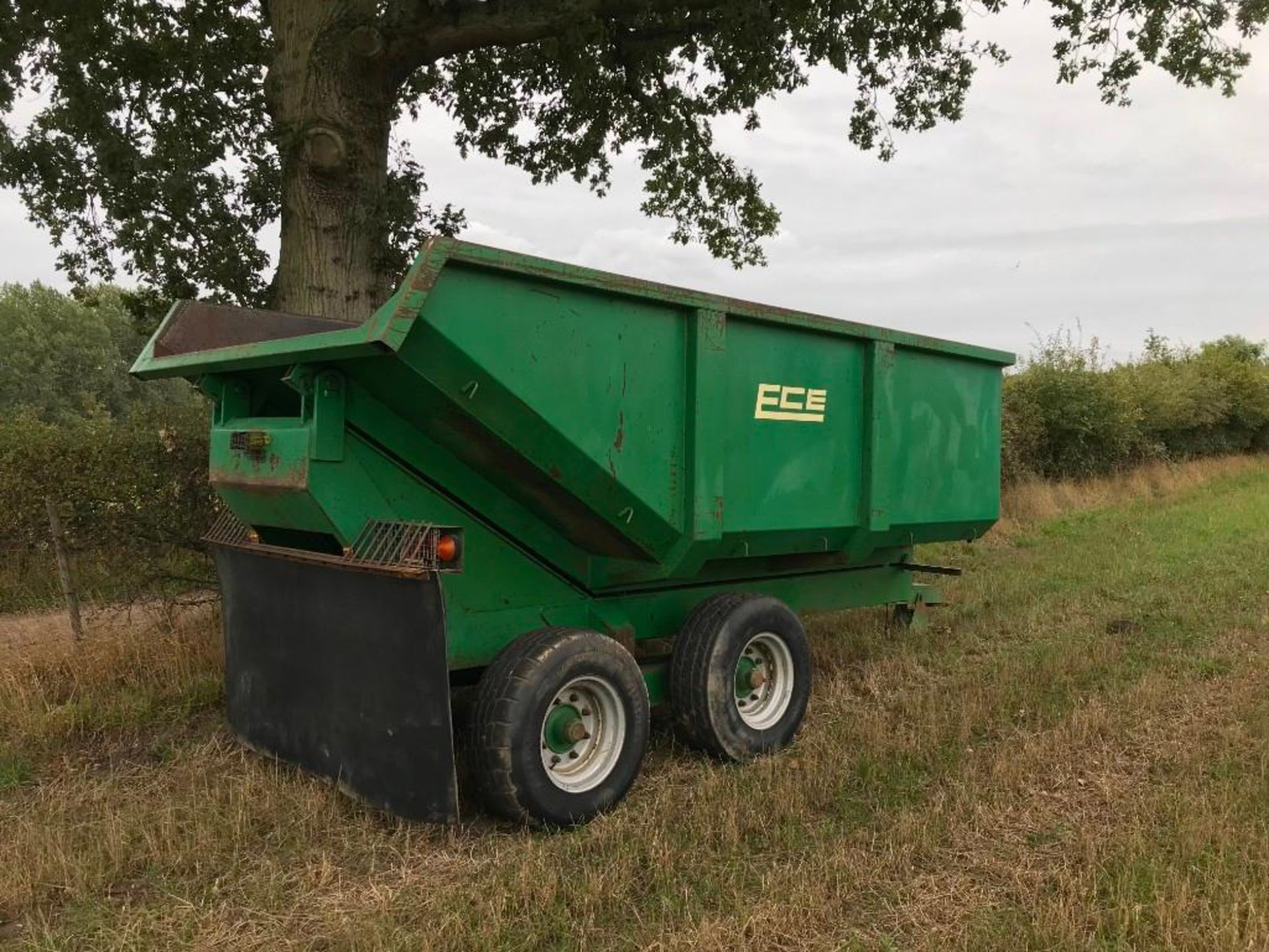 ECE 10T Tandem axle Dump Trailer - Image 2 of 6