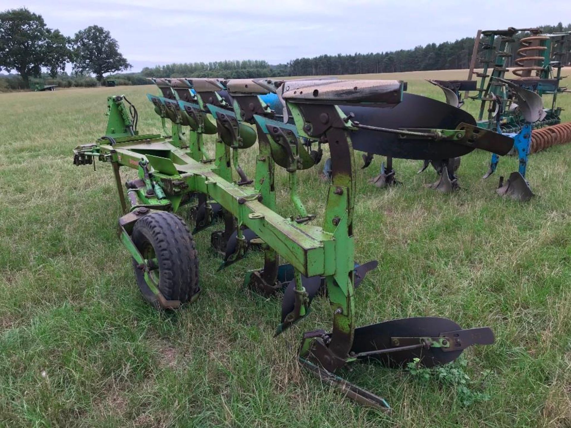 Dowdeswell 5F Rev Plough DP7D2 (79) - Image 6 of 10