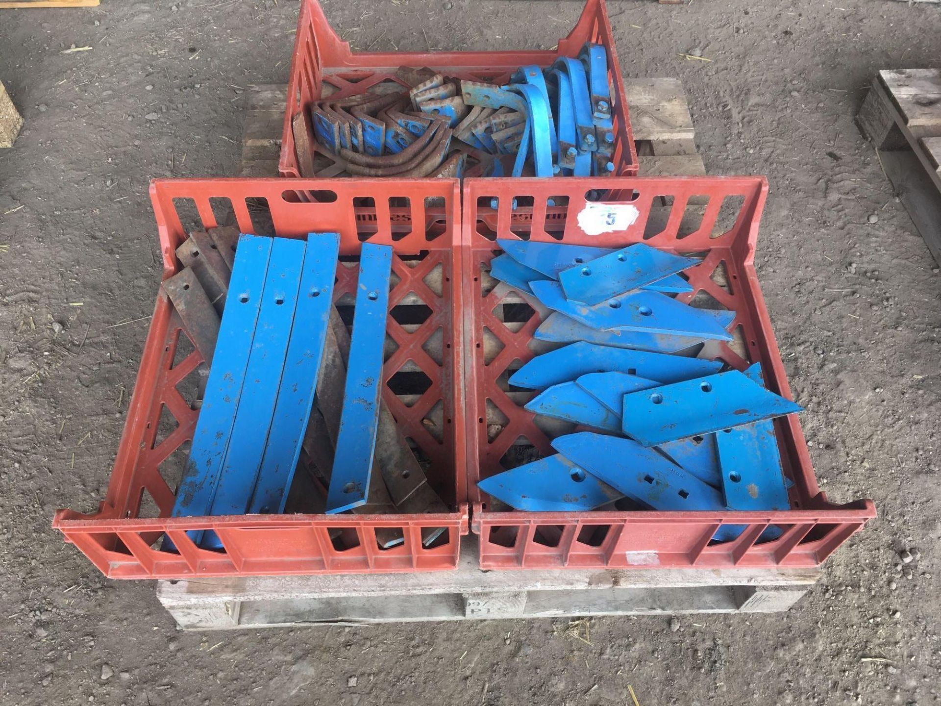 Qty of Lemken spares to fit plough and power harrow