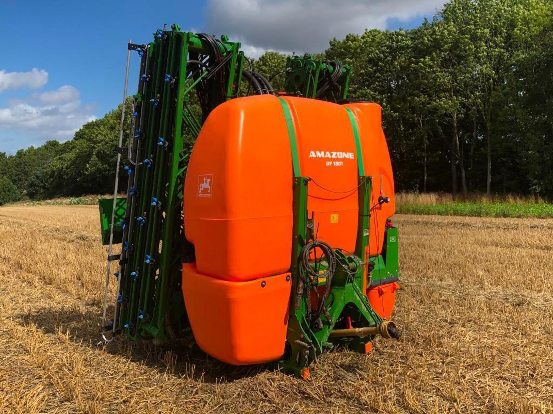 2018 Amazone UF1801 24m linkage mounted sprayer, 2000l tank with Amatron box, 9 section GPS control. - Image 6 of 14