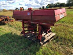 Lely Centerliner CB1600 twin disc fertiliser spreader