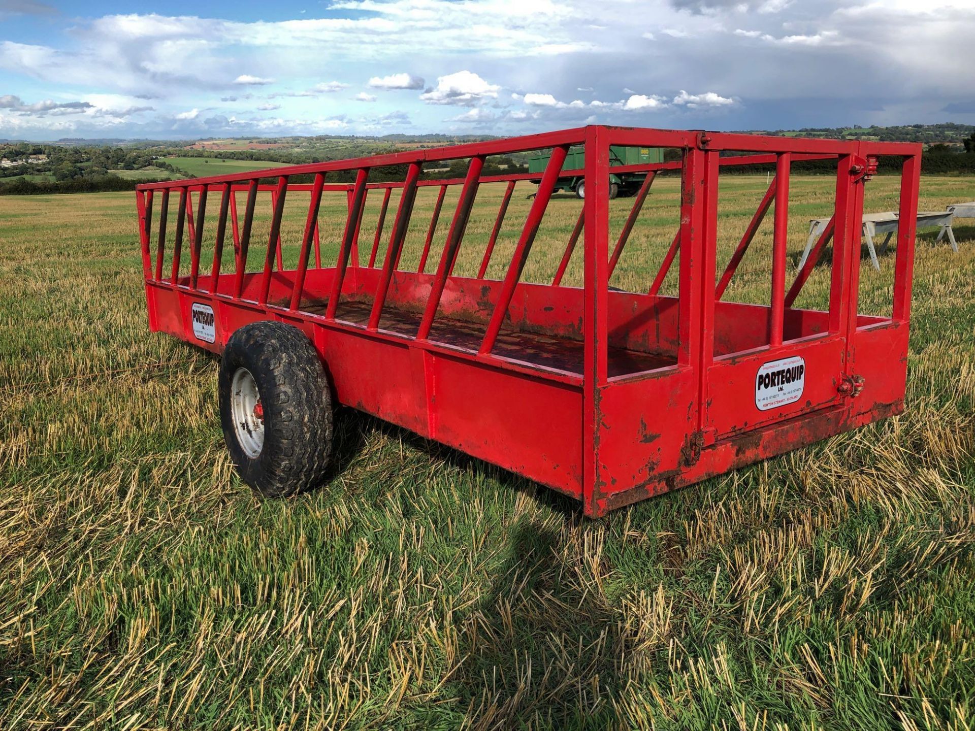 Portequip 16 x 16 solid floor trailed silage feeder - Image 4 of 5