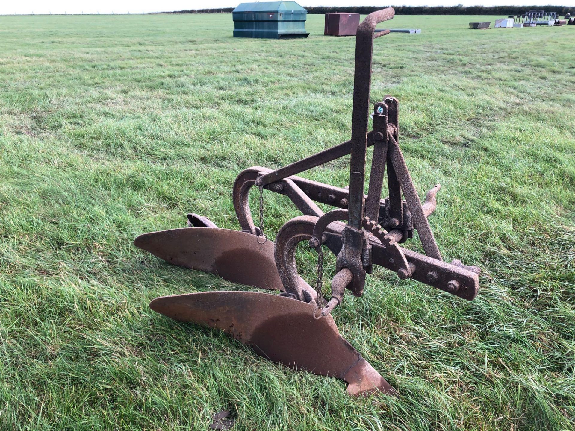 Ferguson 2 furrow linkage mounted conventional plough