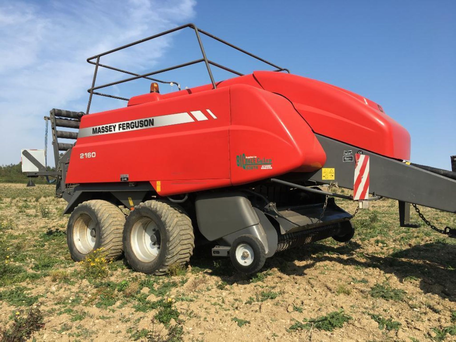 2008 Massey Ferguson MF2160 Big Baler twin axle with air and hydraulic brakes, 70x120 bale size. Ser - Image 27 of 32