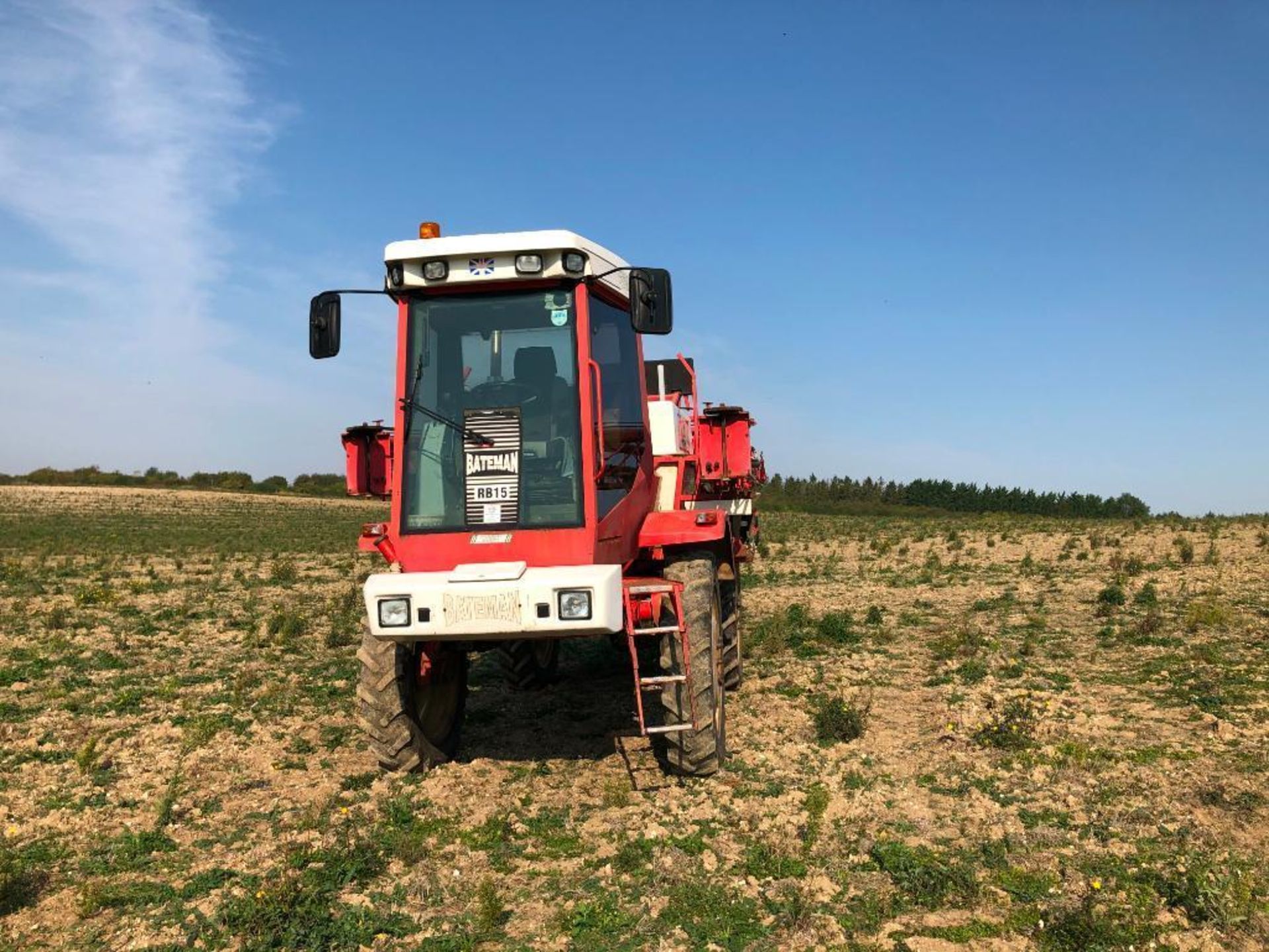 2000 Bateman RB15 24m self-propelled sprayer with 2500L tank, contour booms on 320/85R36 wheels and - Image 13 of 21