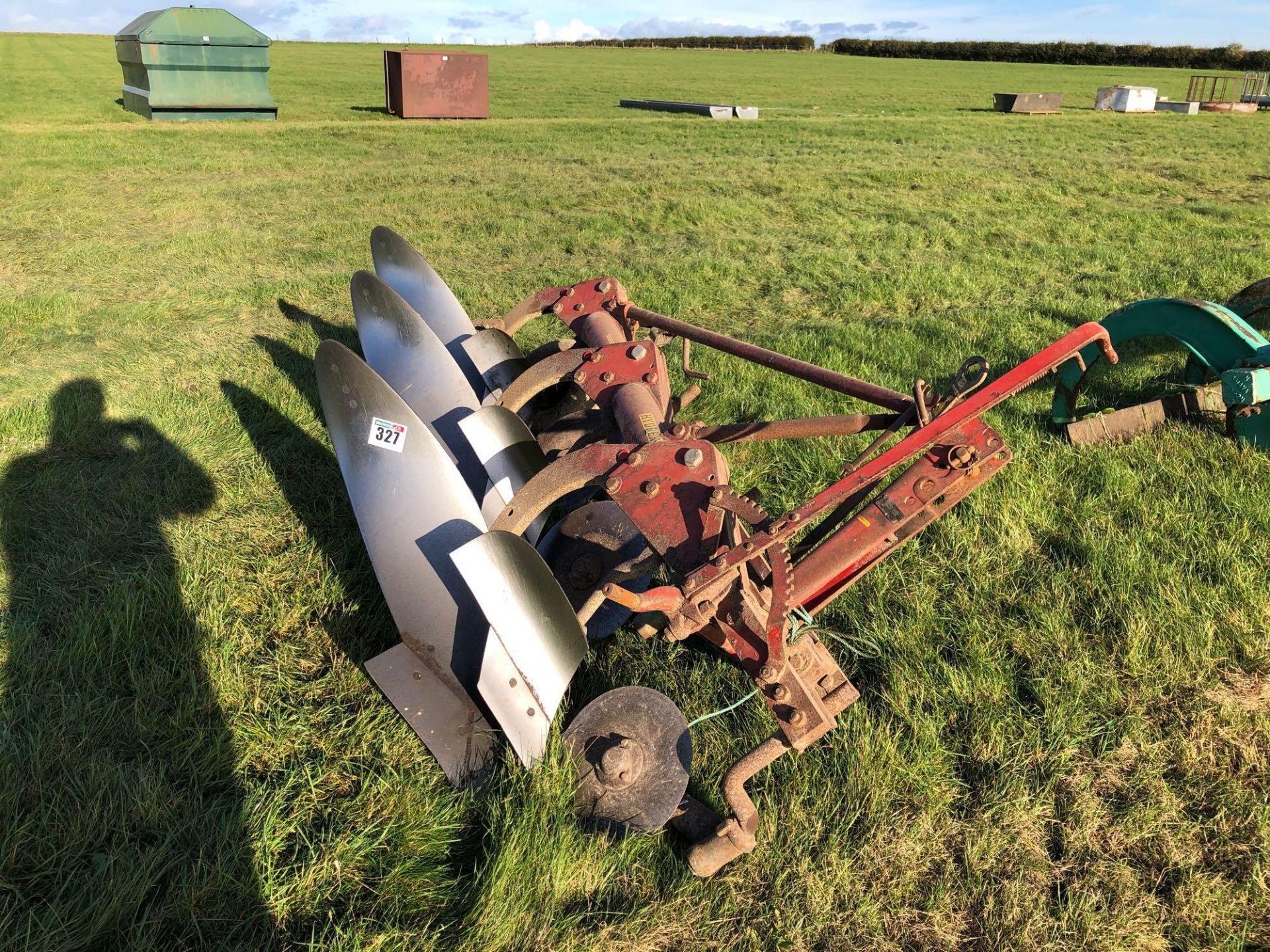 Kverneland 3 furrow conventional plough. Serial No: NR74112