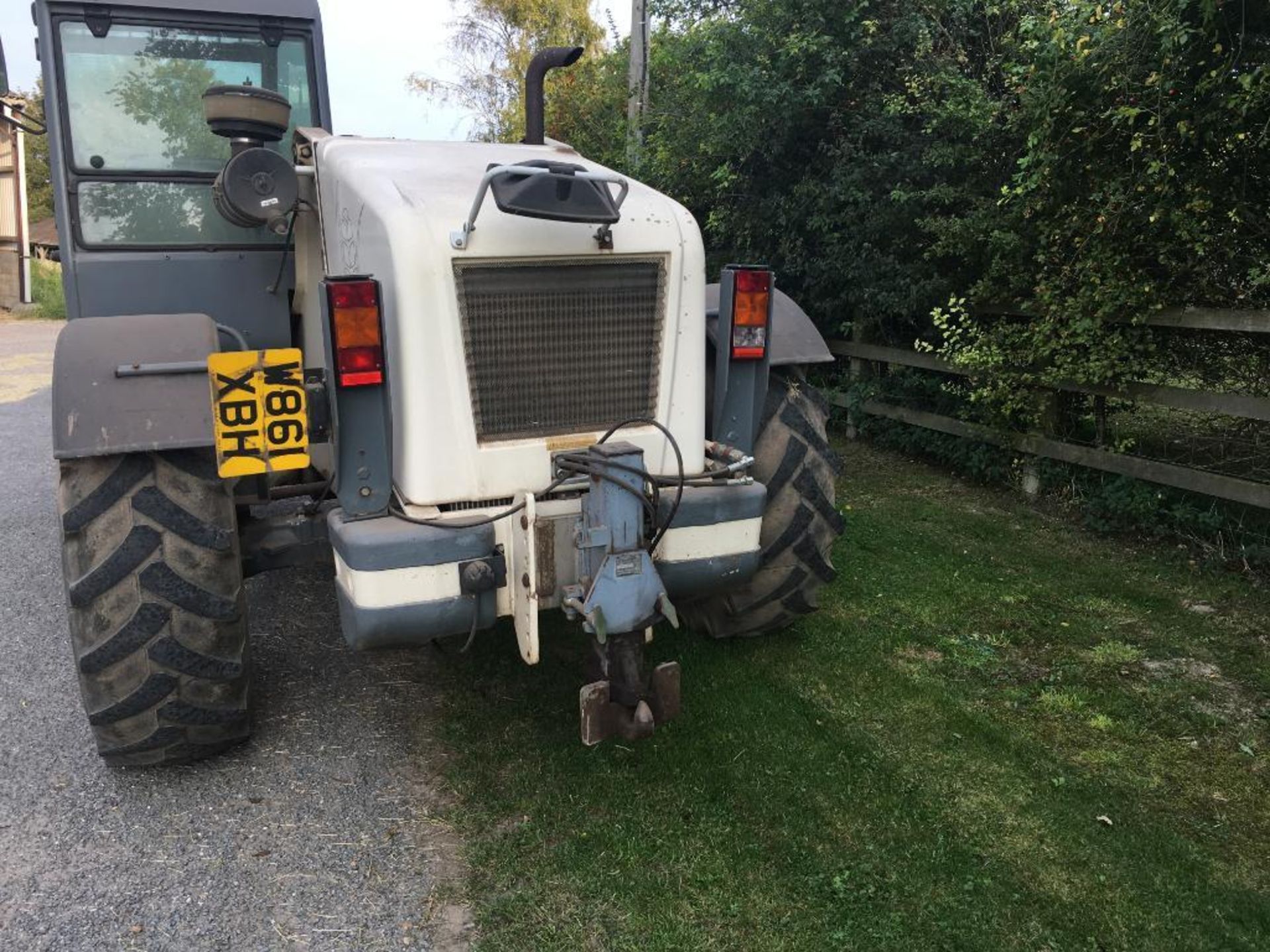 2000 Terex Agri lift 359 materials handler with pin and cone headstock, rear pick up hitch on 15.5/8 - Image 6 of 7