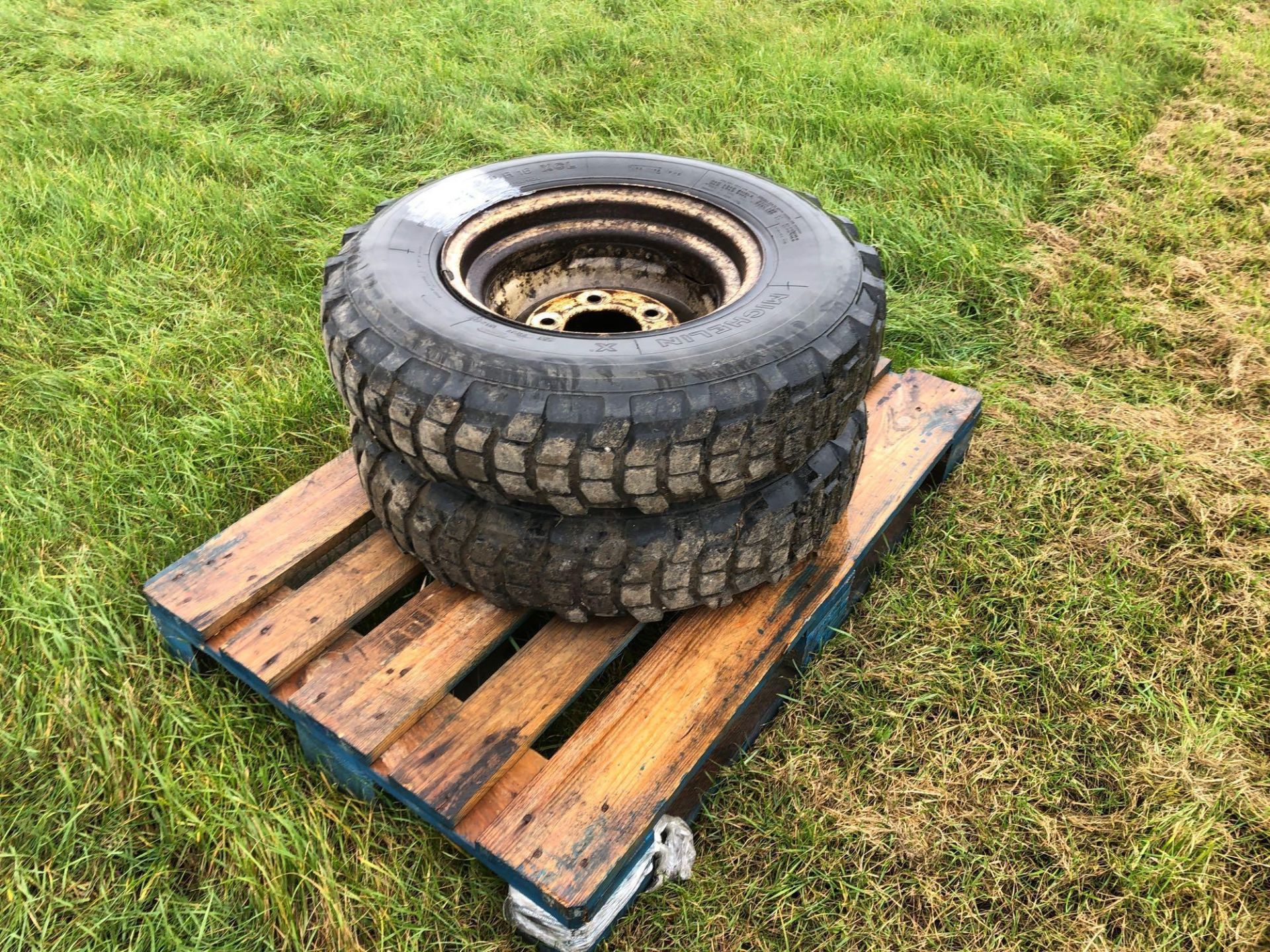 Pair 7.50R16 Michelin XCL wheels and tyres to suit Land Rover - Image 2 of 2