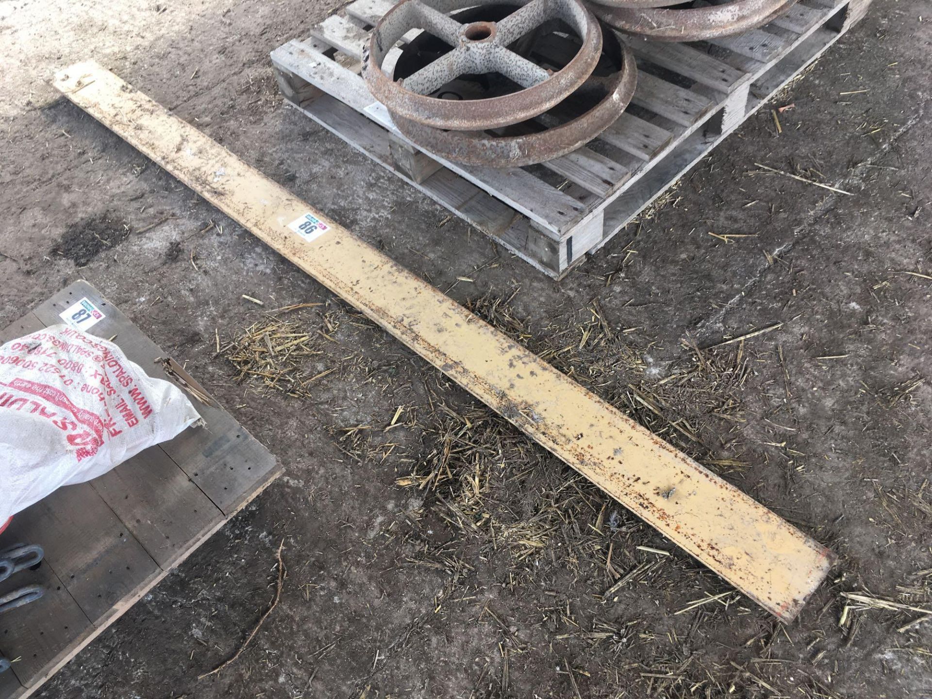 Grain bucket spare blade