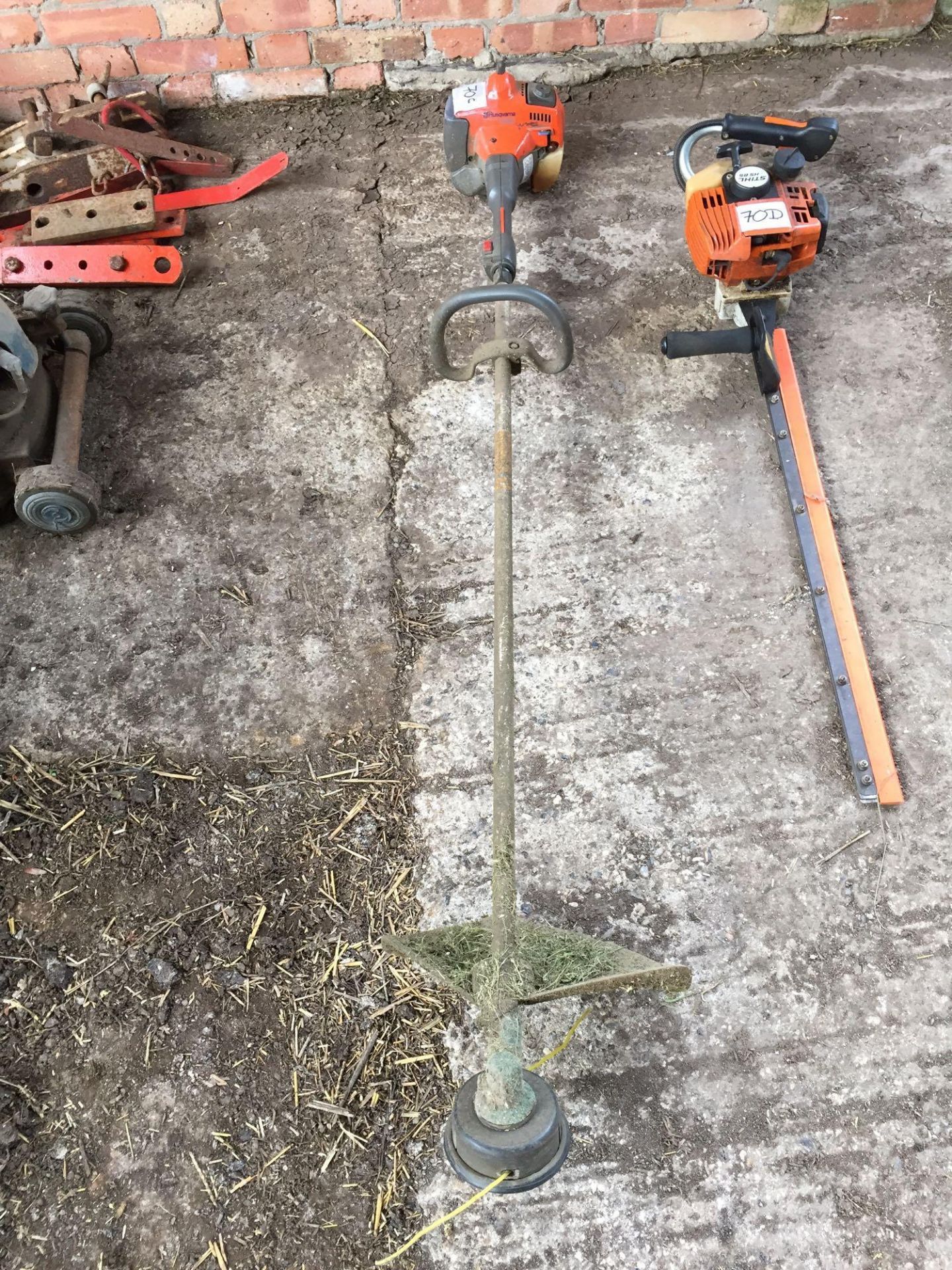 Husqvarna petrol strimmer