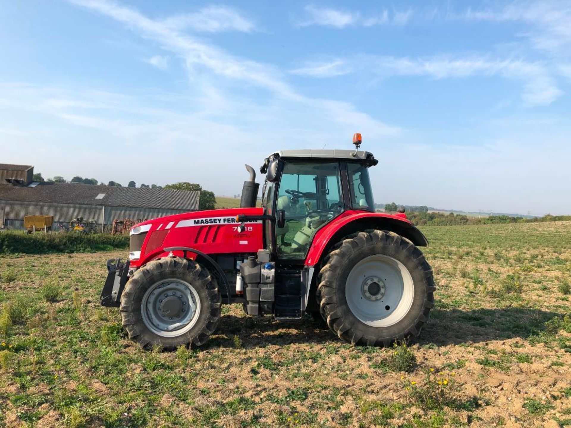 2015 Massey Ferguson 7618 Dyna VT 50Kph 4WD tractor with front linkage, front and cab suspension, 4 - Image 18 of 31