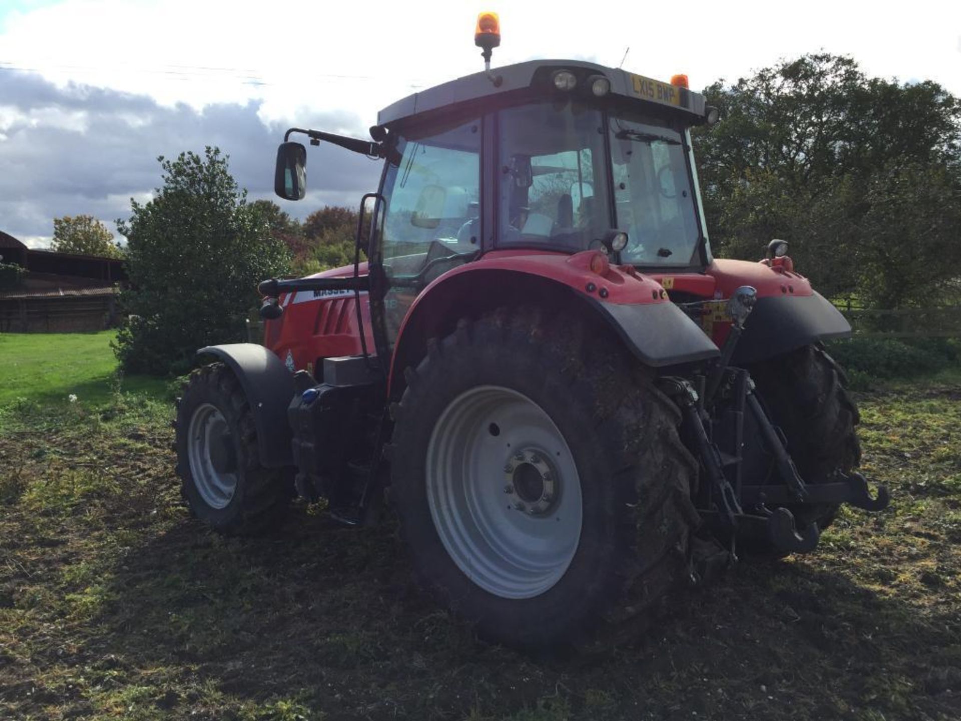 2015 Massey Ferguson 7618 Dyna VT 50Kph 4WD tractor with front linkage, front and cab suspension, 4 - Image 30 of 31