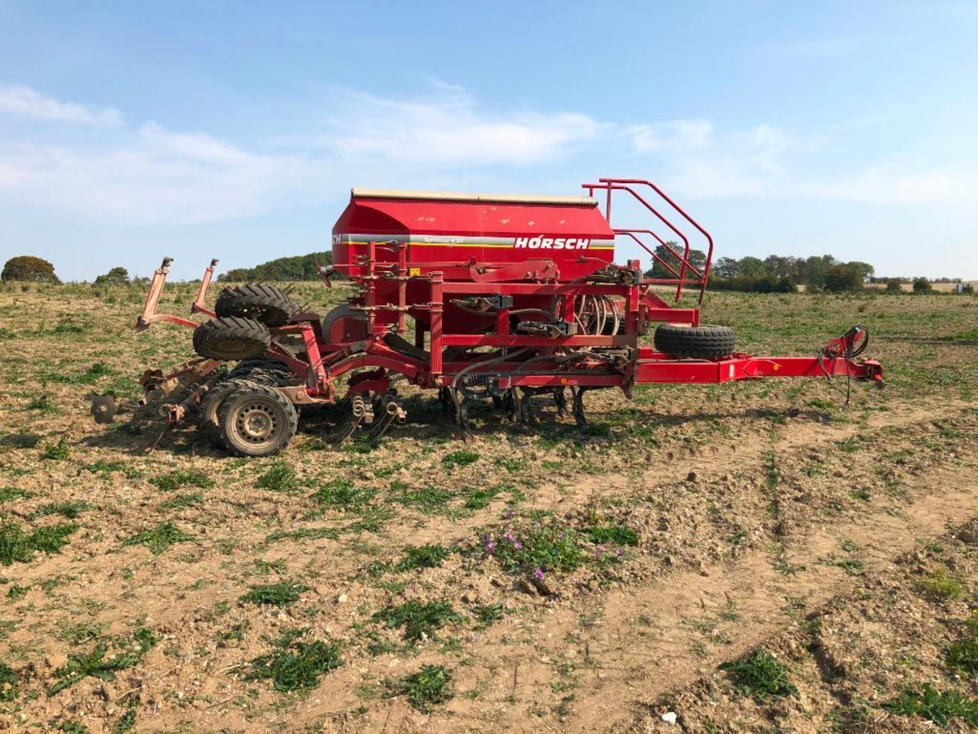 2012 Horsch 4ST Sprinter 4m hydraulic folding trailed drill with rear tyre packer and harrows. Seria - Image 8 of 13