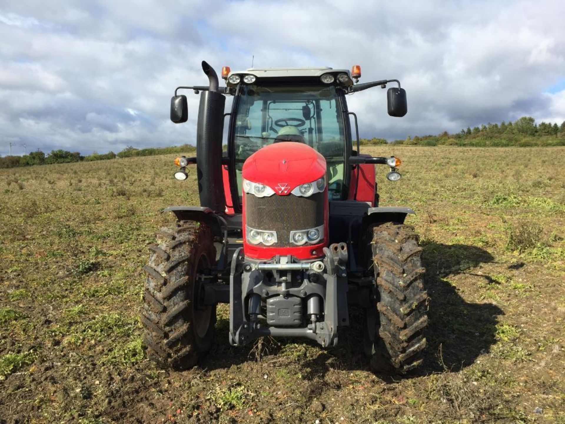 2015 Massey Ferguson 7618 Dyna VT 50Kph 4WD tractor with front linkage, front and cab suspension, 4 - Image 26 of 31