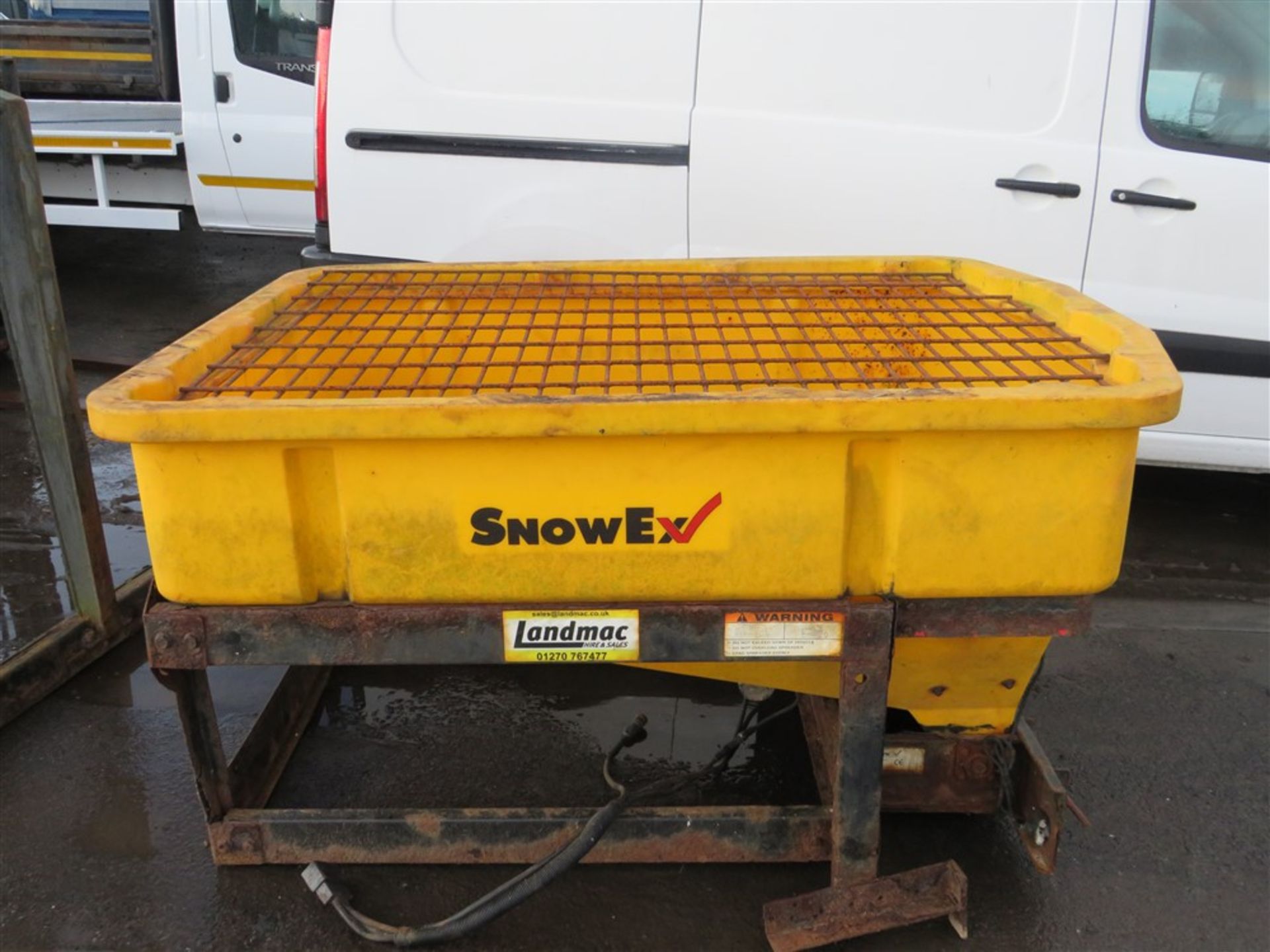 SNOW EX GRITTER (DIRECT COUNCIL) [+ VAT]