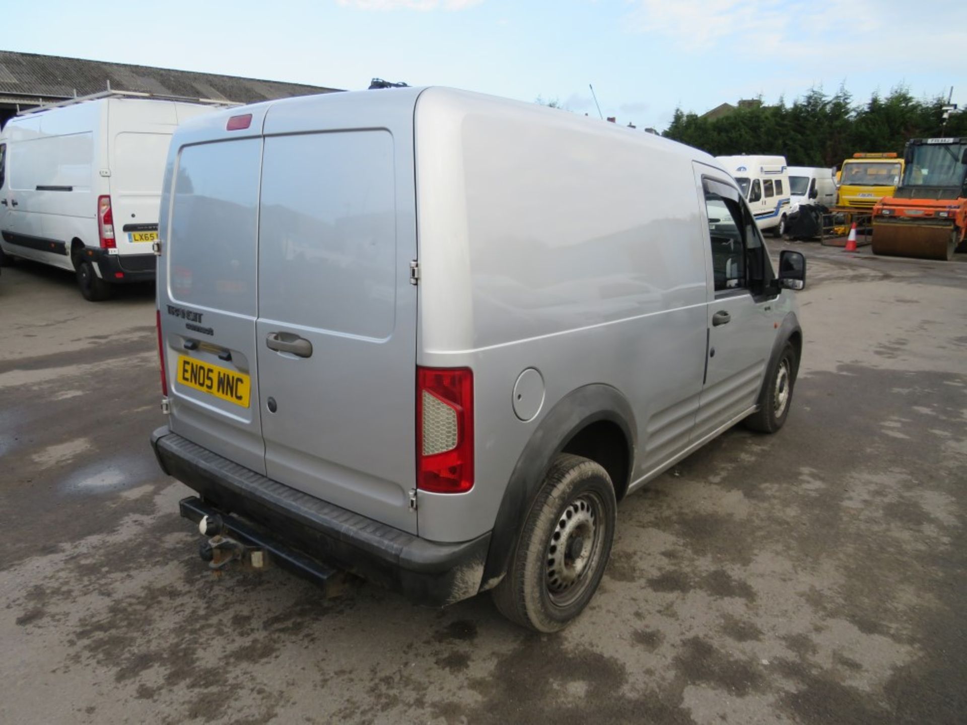 05 reg FORD TRANSIT CONNECT T200 LX TDDI, 1ST REG 02/05, TEST 08/20, 159381M WARRANTED, V5 HERE, 5 - Image 4 of 6