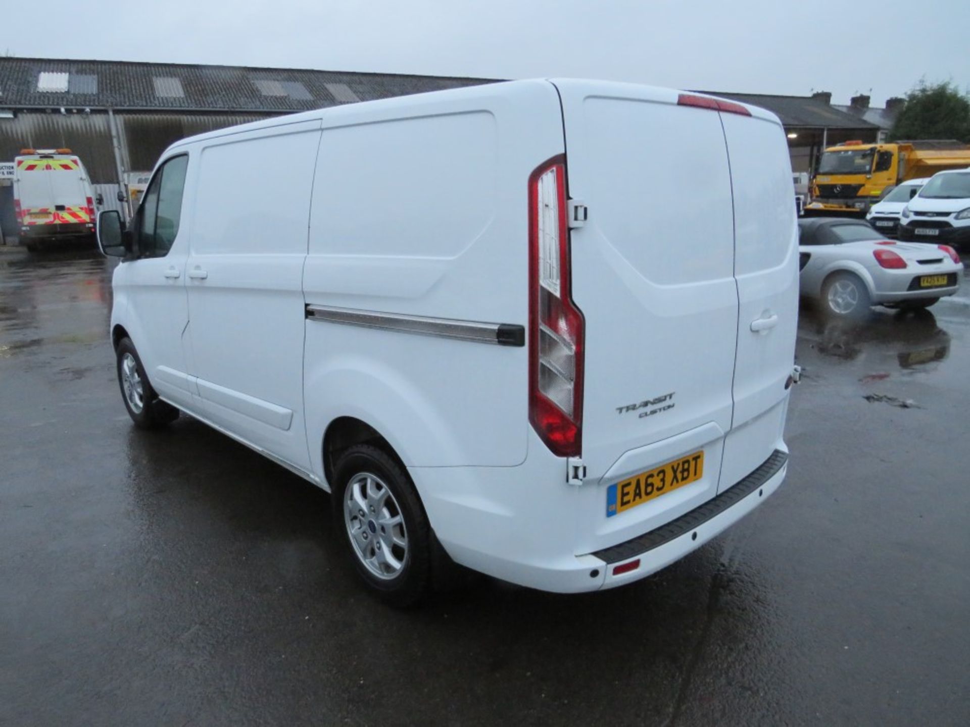 63 reg FORD TRANSIT CUSTOM 270 LTD E-TECH, 1ST REG 02/14, TEST 11/20, 146673M WARRANTED, V5 HERE, - Image 3 of 6