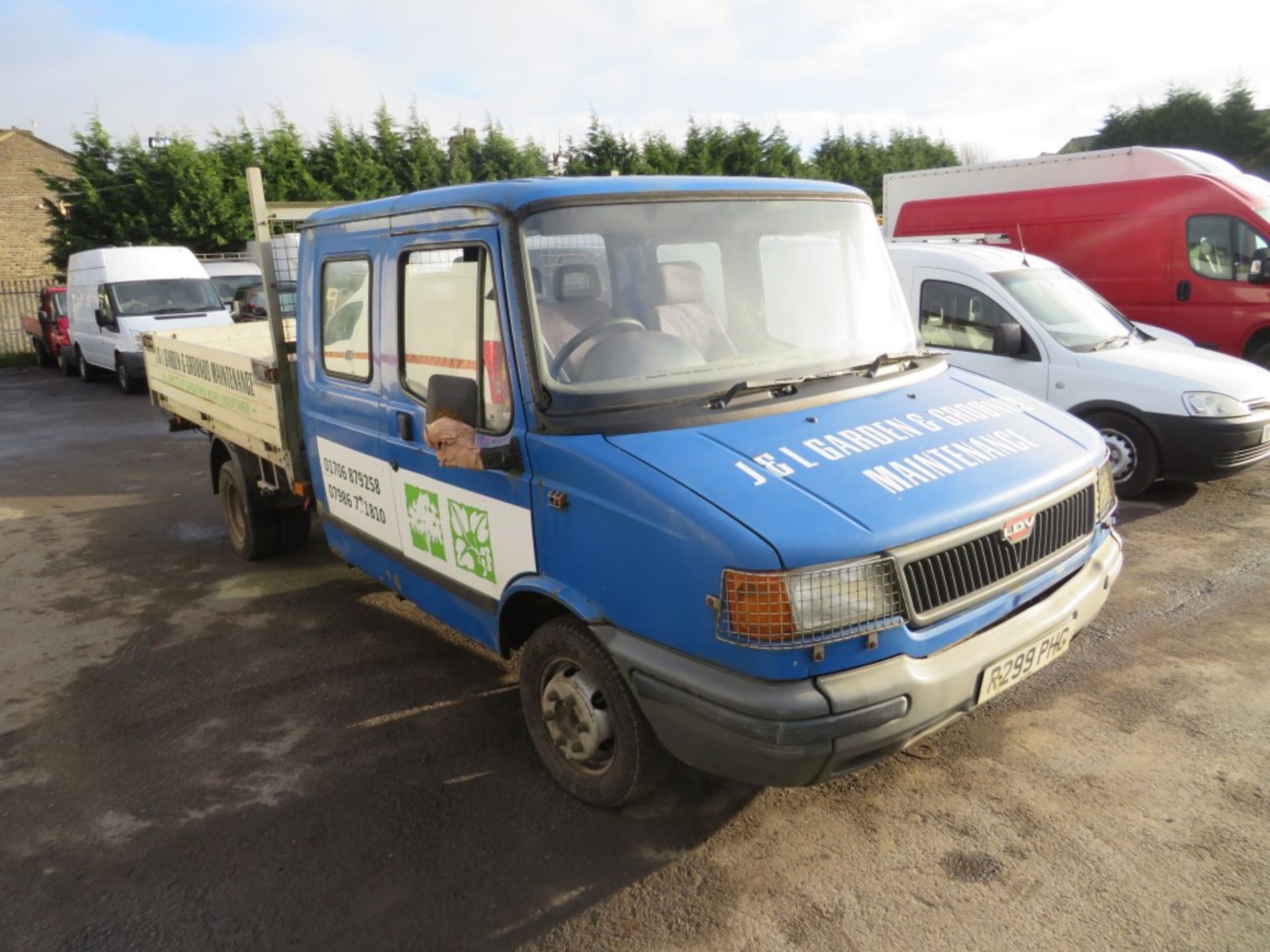 R reg LDV PICKUP, 1ST REG 11/97, 72587M, V5 HERE, 1 FORMER KEKEPER [NO VAT]