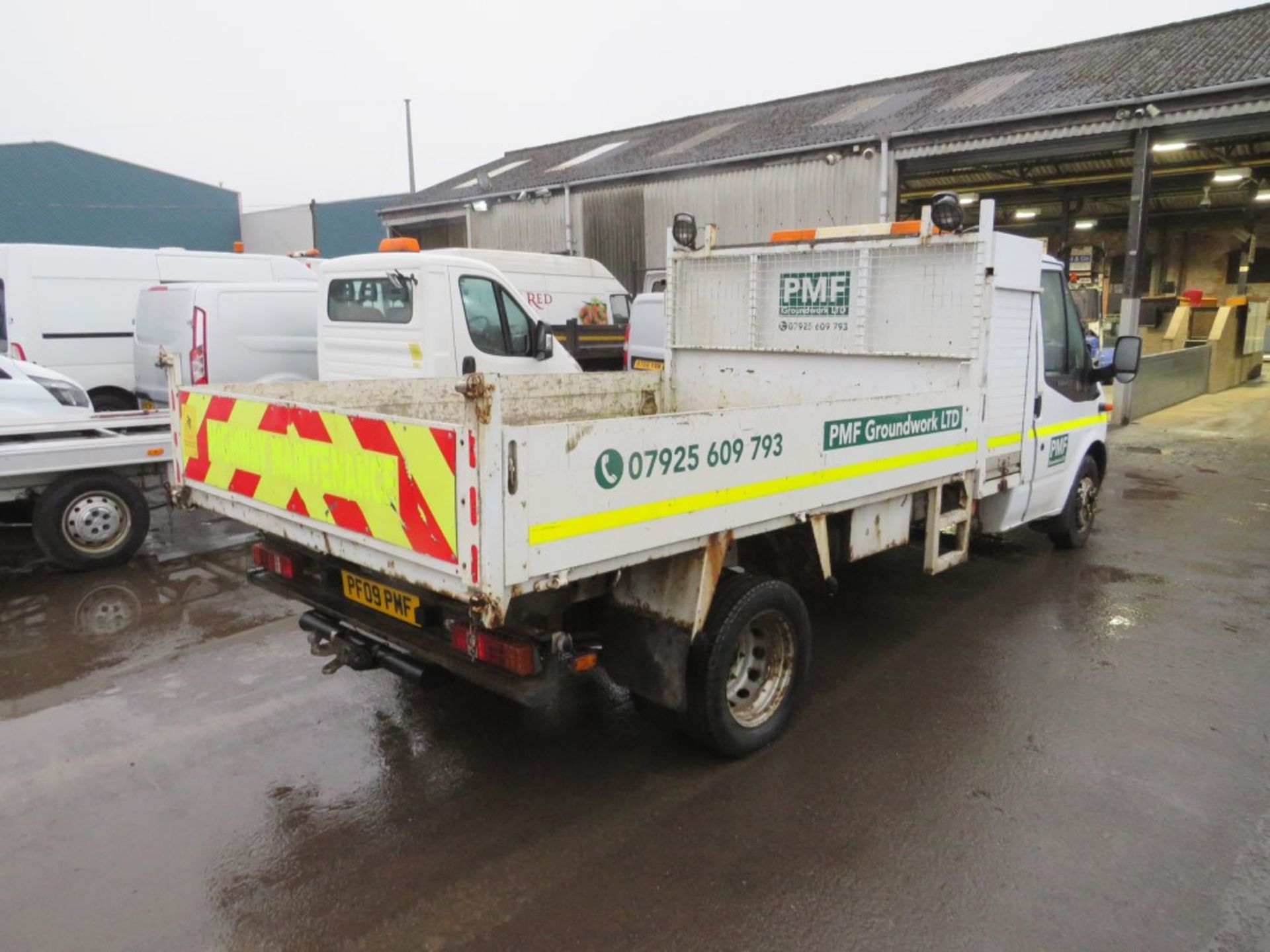 2010 FORD TRANSIT 115 T350L RWD TIPPER, 1ST REG 11/10, TEST 07/20, 138960KM NOT WARRANTED, V5 - Image 4 of 5