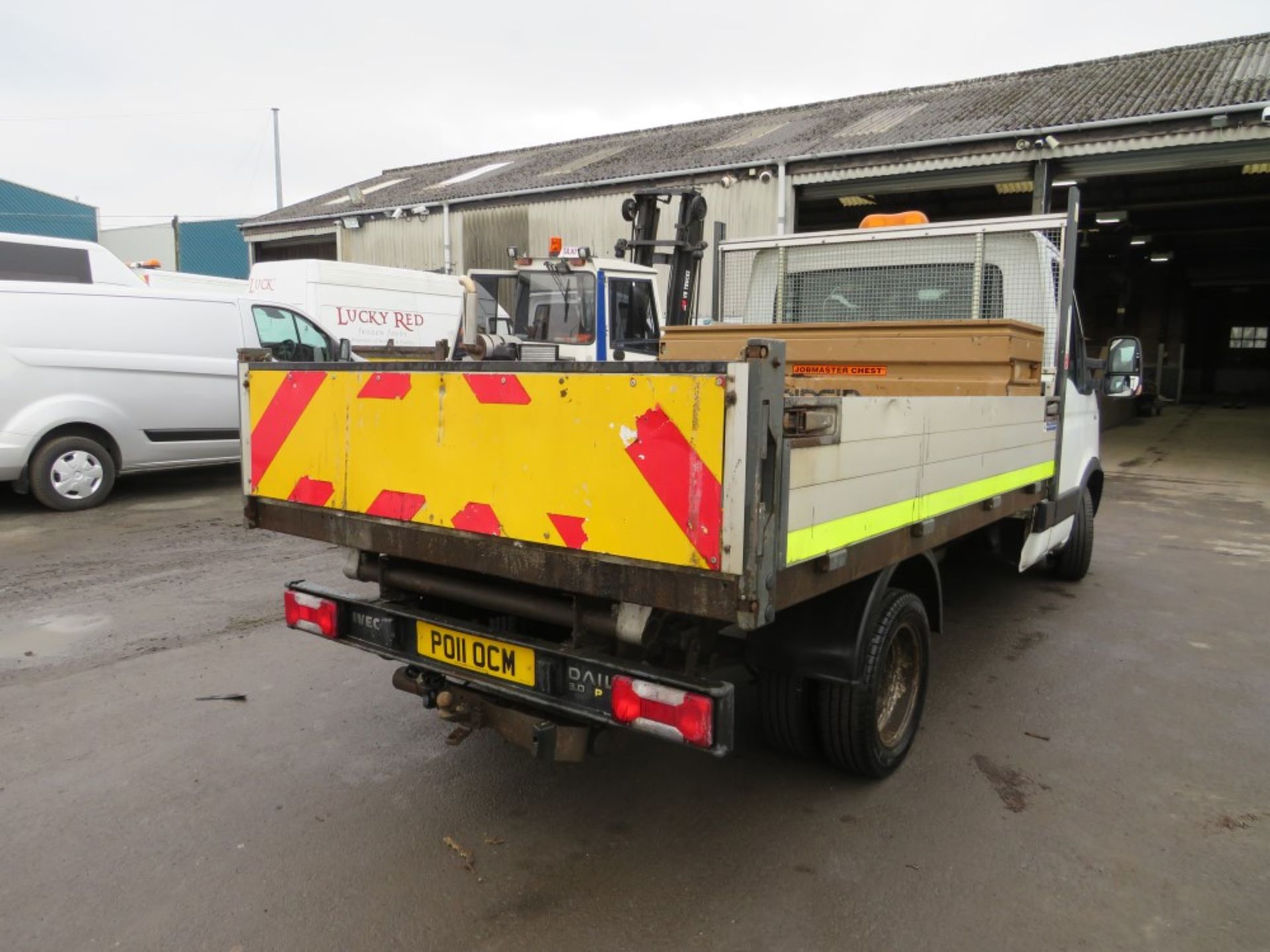 11 reg IVECO DAILY 35C15 MWB TIPPER (DIRECT COUNCIL) 1ST REG 08/11, TEST 08/20, 98123M, V5 HERE, 1 - Image 4 of 5