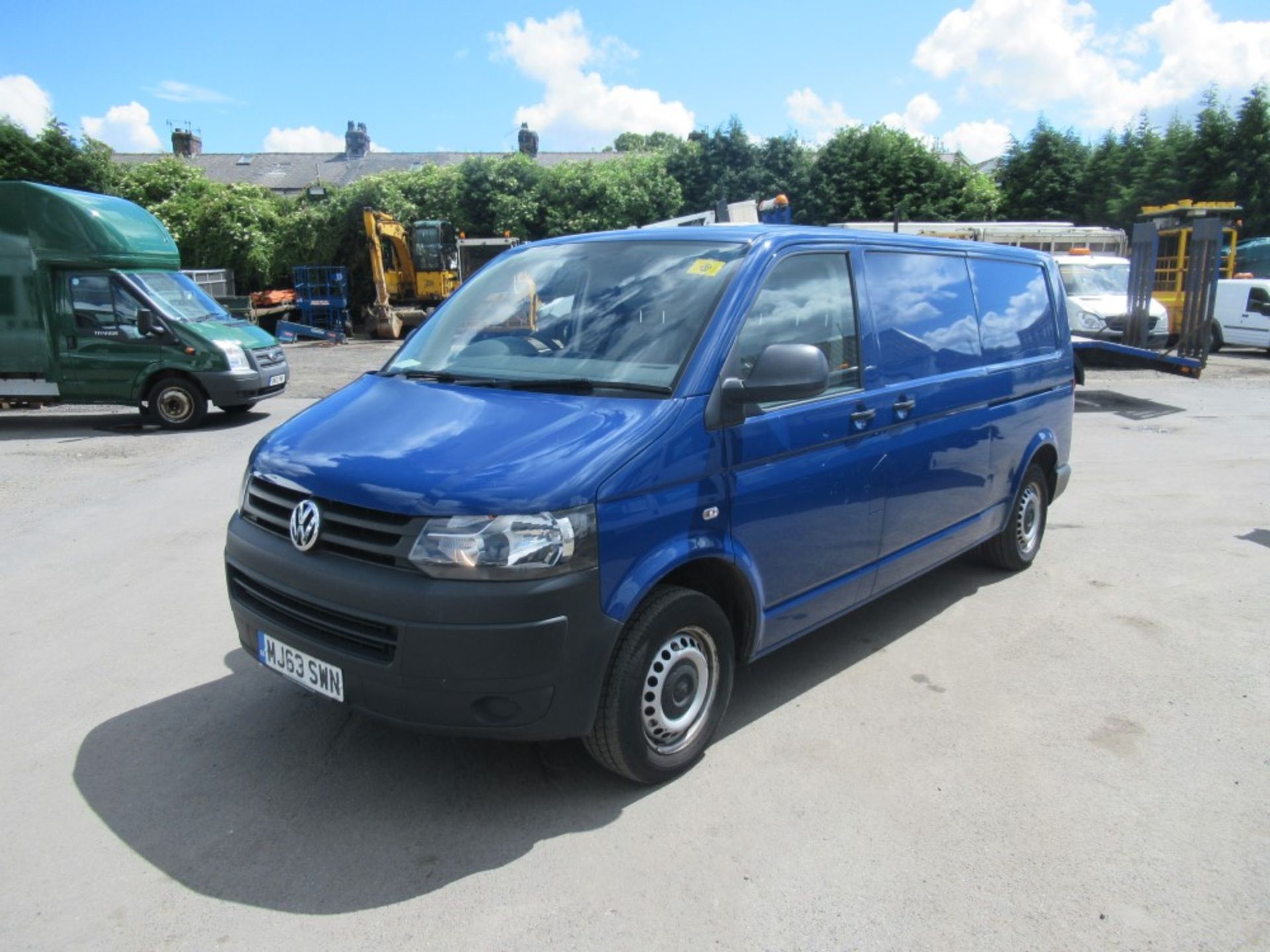 63 reg VW TRANSPORTER T32 STARTLINE TDI, 1ST REG 12/13, 193715M WARRANTED, V5 HERE, 1 OWNER FROM NEW - Image 2 of 6