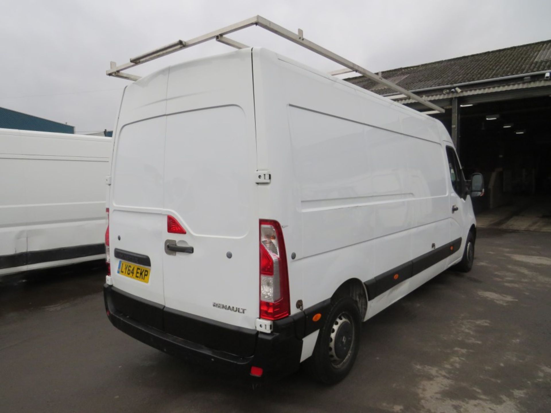 64 reg RENAULT MASTER LM35 DCI 100, 1ST REG 12/14, TEST 02/20, 118706M WARRANTED, V5 HERE, 1 OWNER - Image 4 of 6