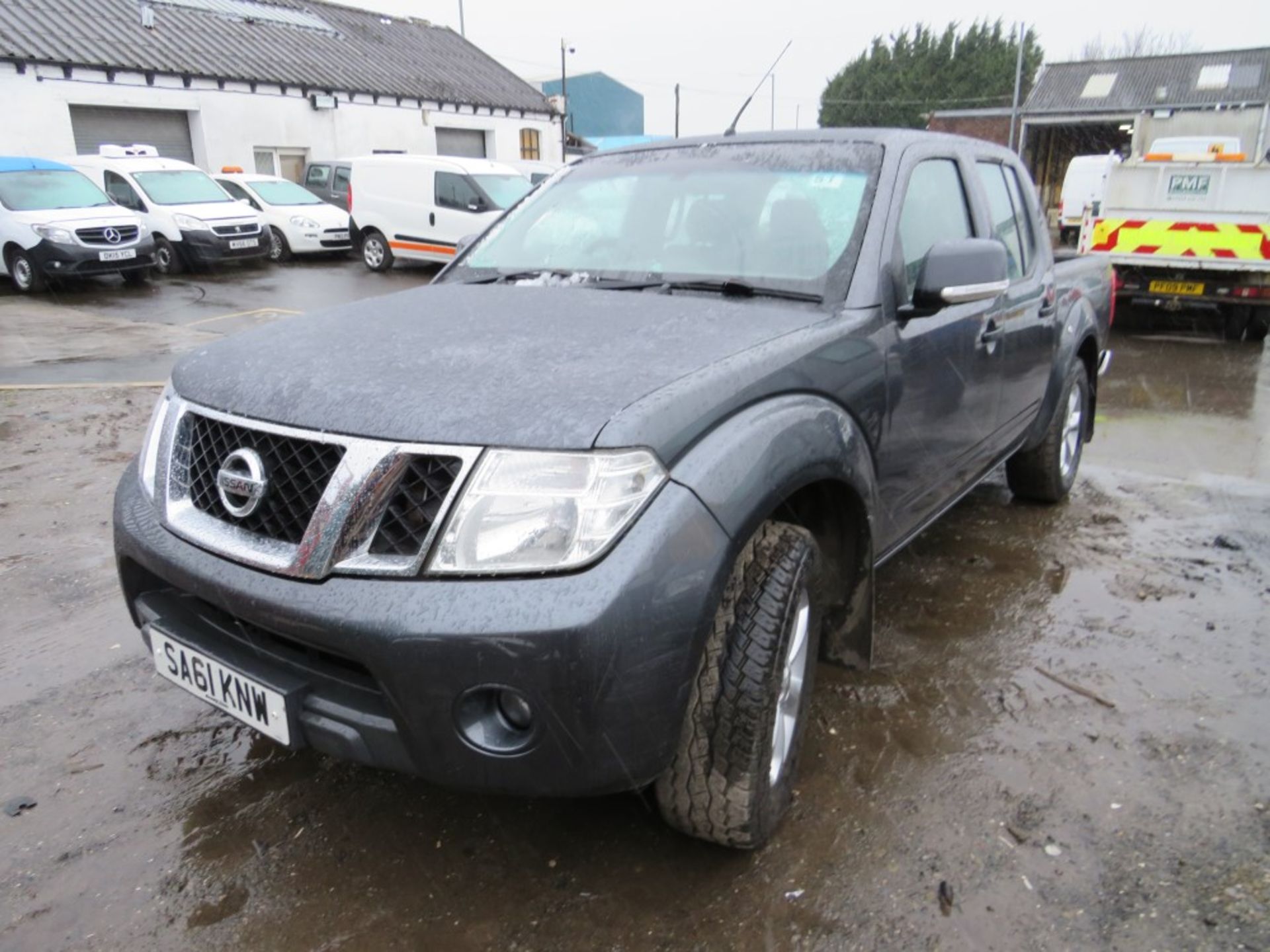 61 reg NISSAN NAVARA ACENTA D/C DCI, 1ST REG 09/11, 149854M NOT WARRANTED, V5 HERE, 1 FORMER - Image 2 of 5