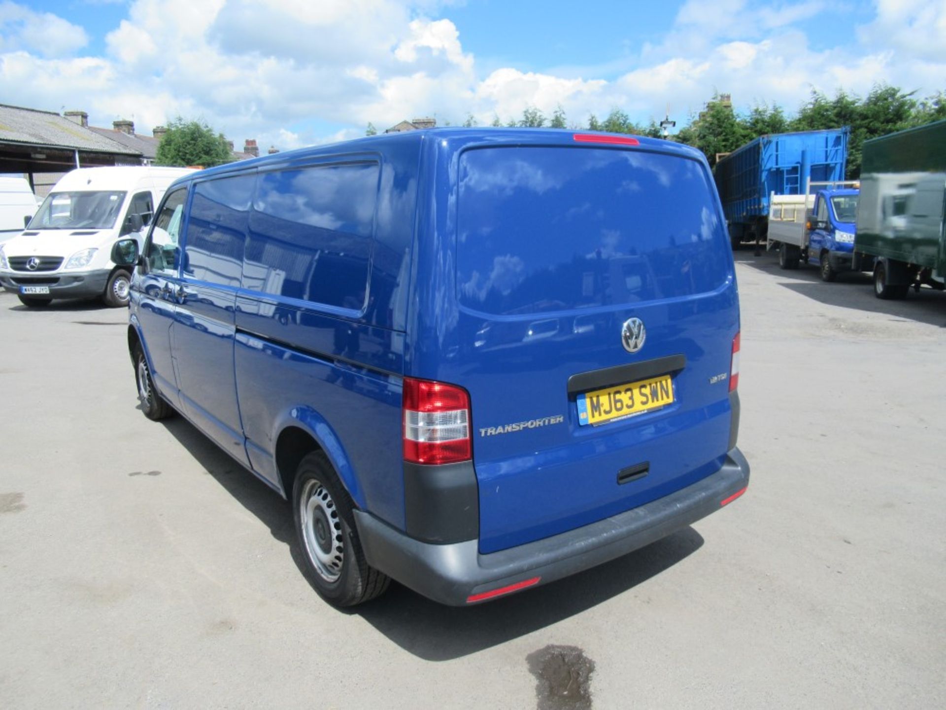 63 reg VW TRANSPORTER T32 STARTLINE TDI, 1ST REG 12/13, 193715M WARRANTED, V5 HERE, 1 OWNER FROM NEW - Image 3 of 6