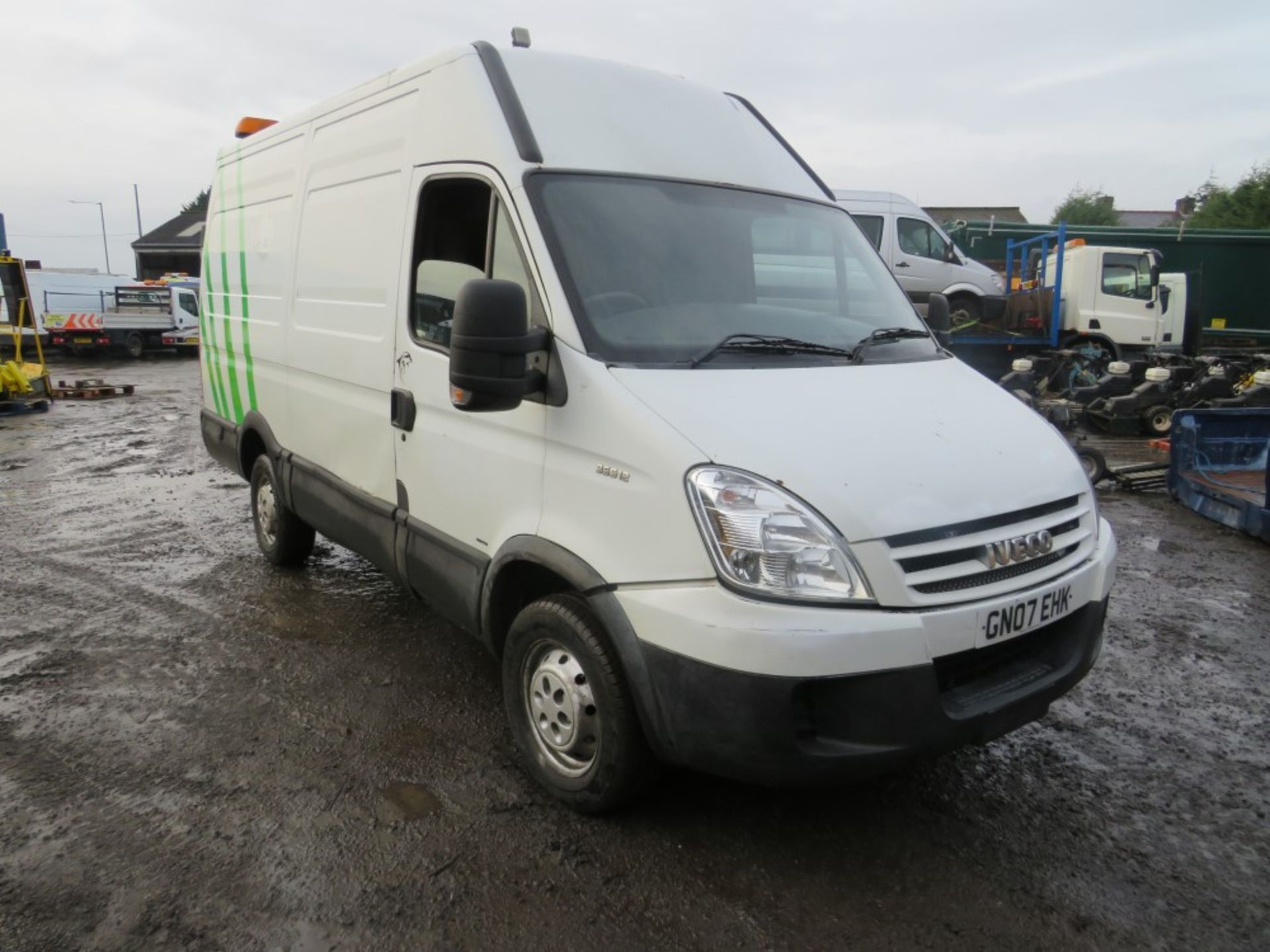 07 reg IVECO DAILY 35S12 MWB, 1ST REG 04/07, TEST 12/20, 234999M WARRANTED, V5 HERE, 1 FORMER KEEPER