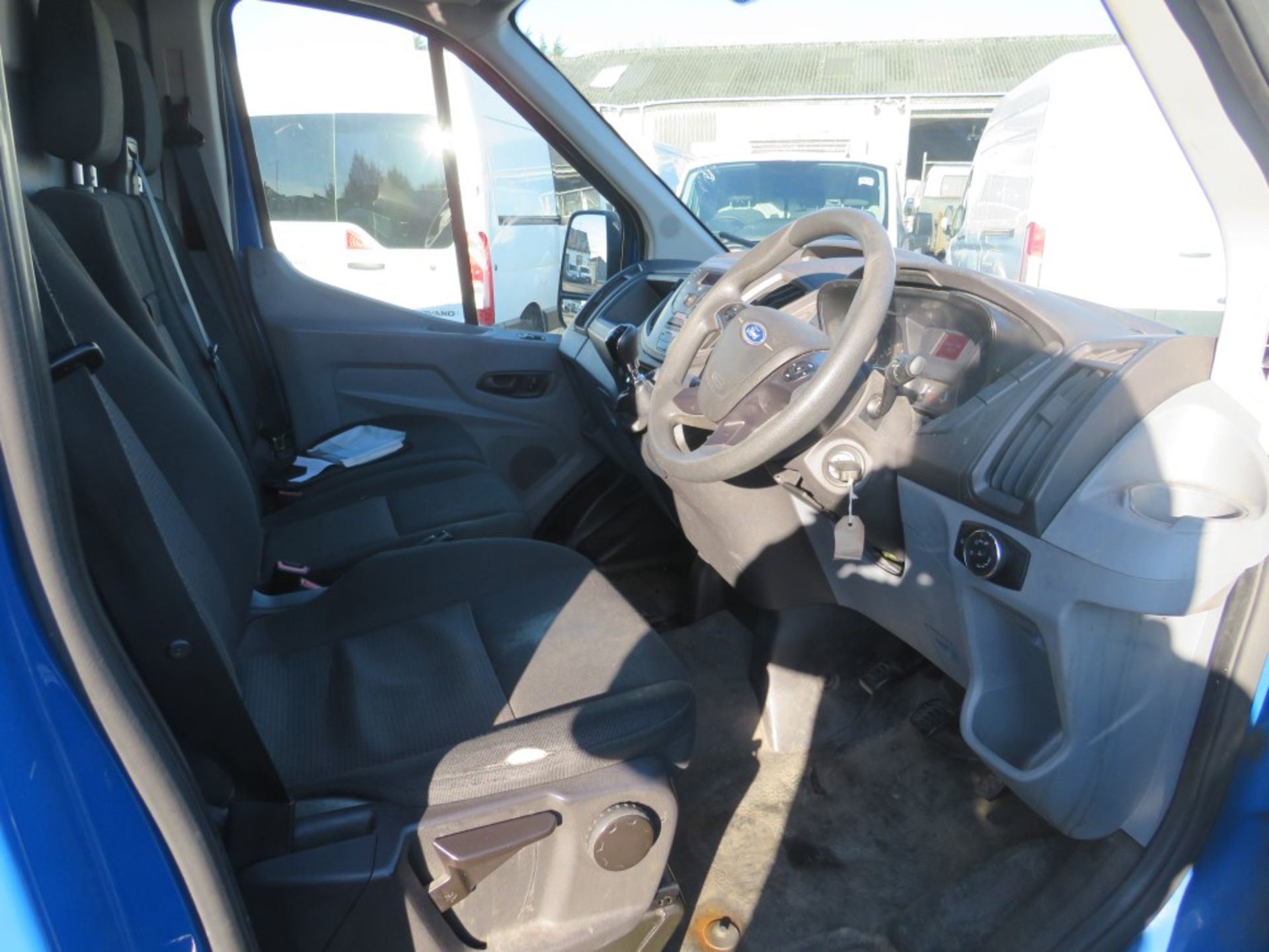 65 reg FORD TRANSIT 350 DIESEL VAN, 1ST REG 10/15, TEST 10/20, 148573M WARRANTED, V5 HERE, 1 OWNER - Image 6 of 6