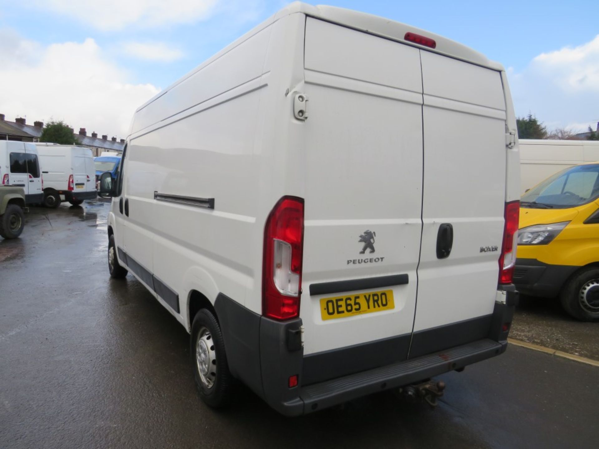 65 reg PEUGEOT BOXER 335 PROFESSIONAL HDI, 1ST REG 01/16, TEST 01/21, 93213M WARRANTED, V5 HERE, 1 - Image 3 of 6